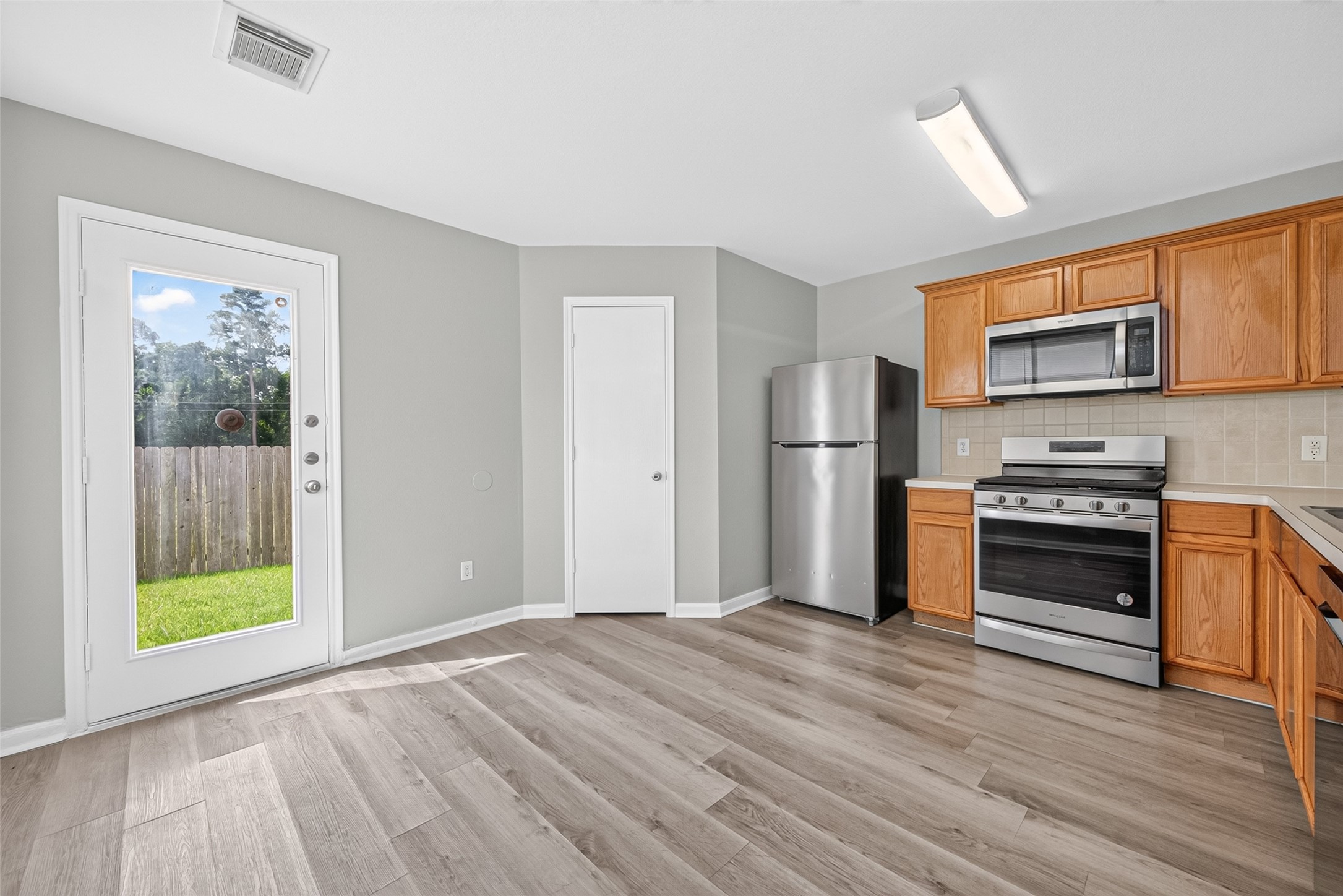 22851 Twisting Pine Drive Property Photo 11