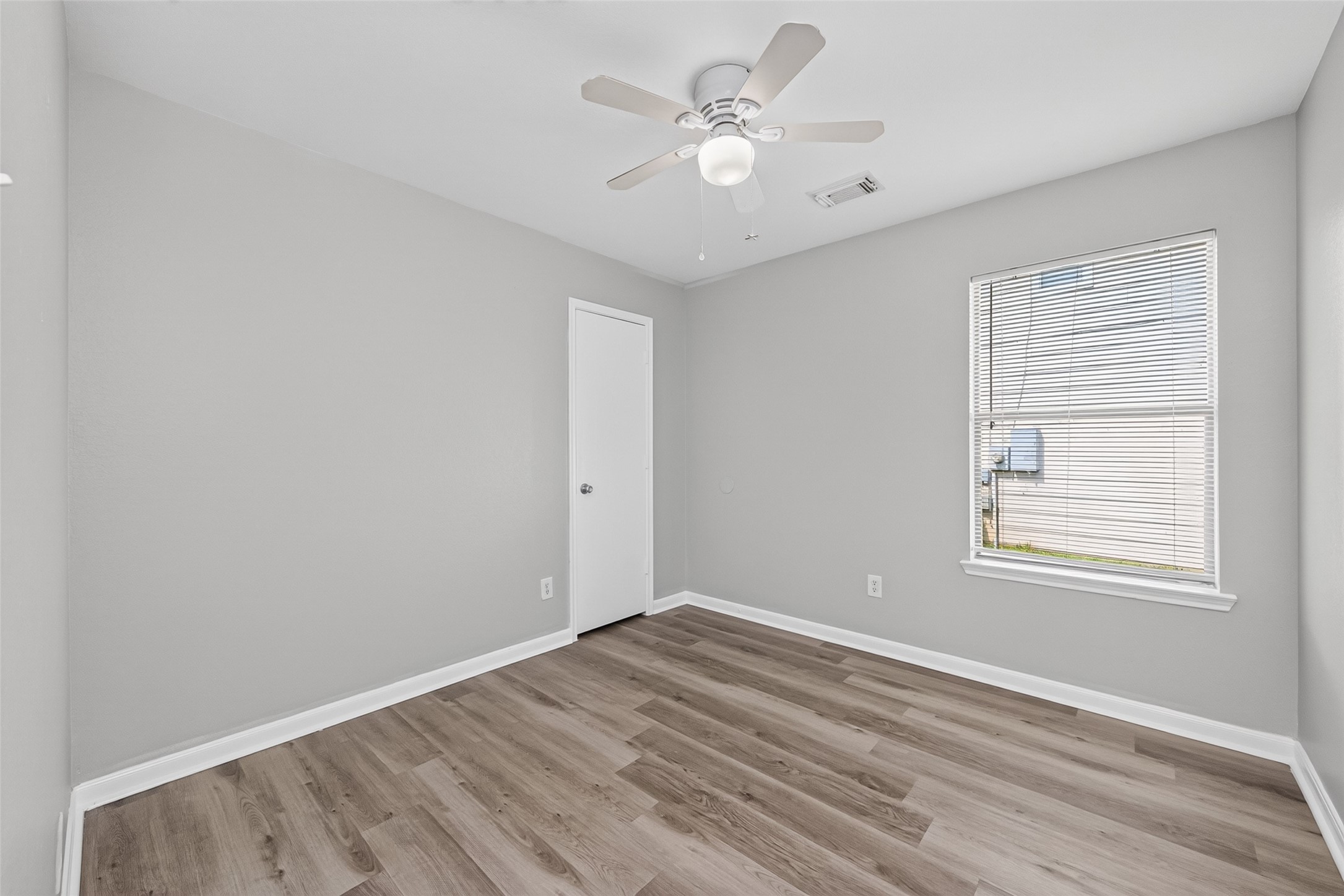 22851 Twisting Pine Drive Property Photo 15