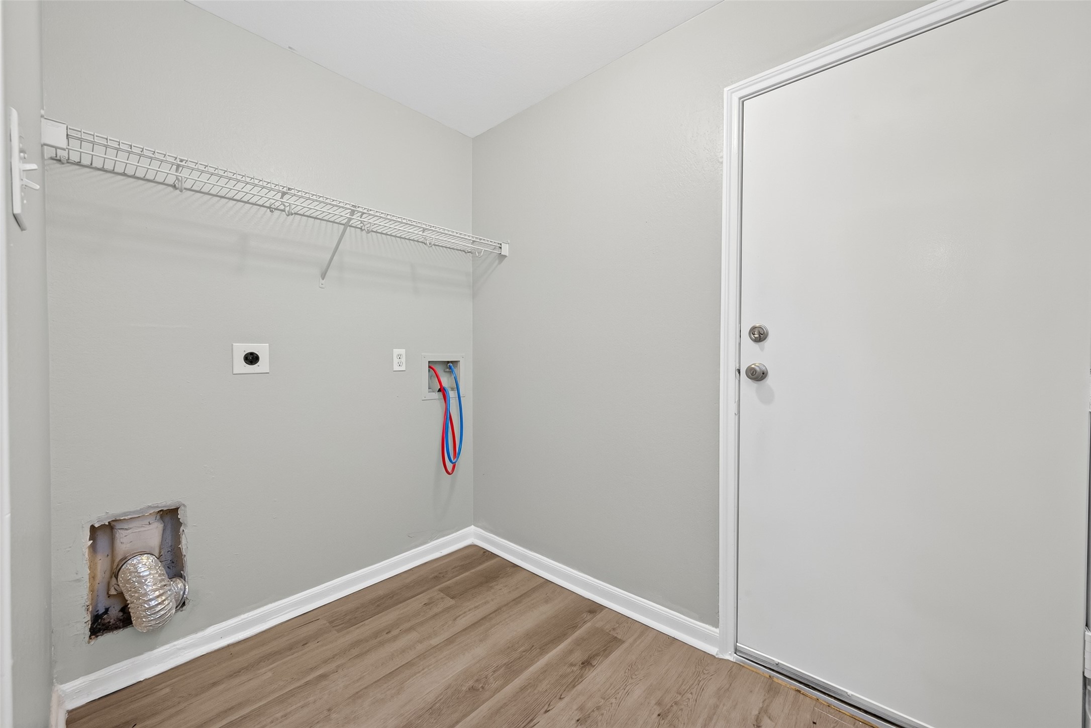 22851 Twisting Pine Drive Property Photo 18