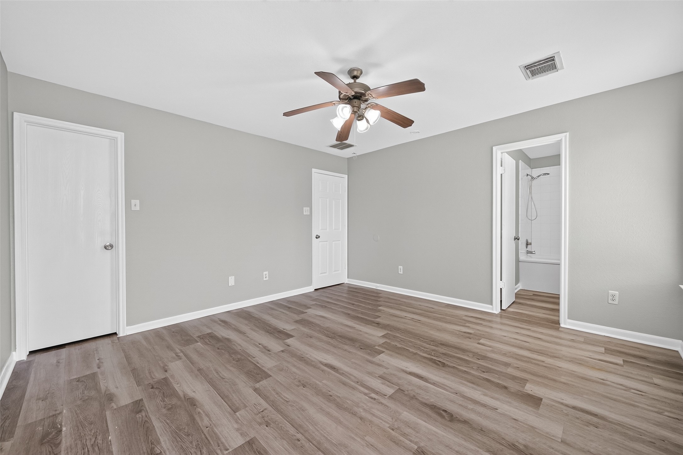 22851 Twisting Pine Drive Property Photo 26