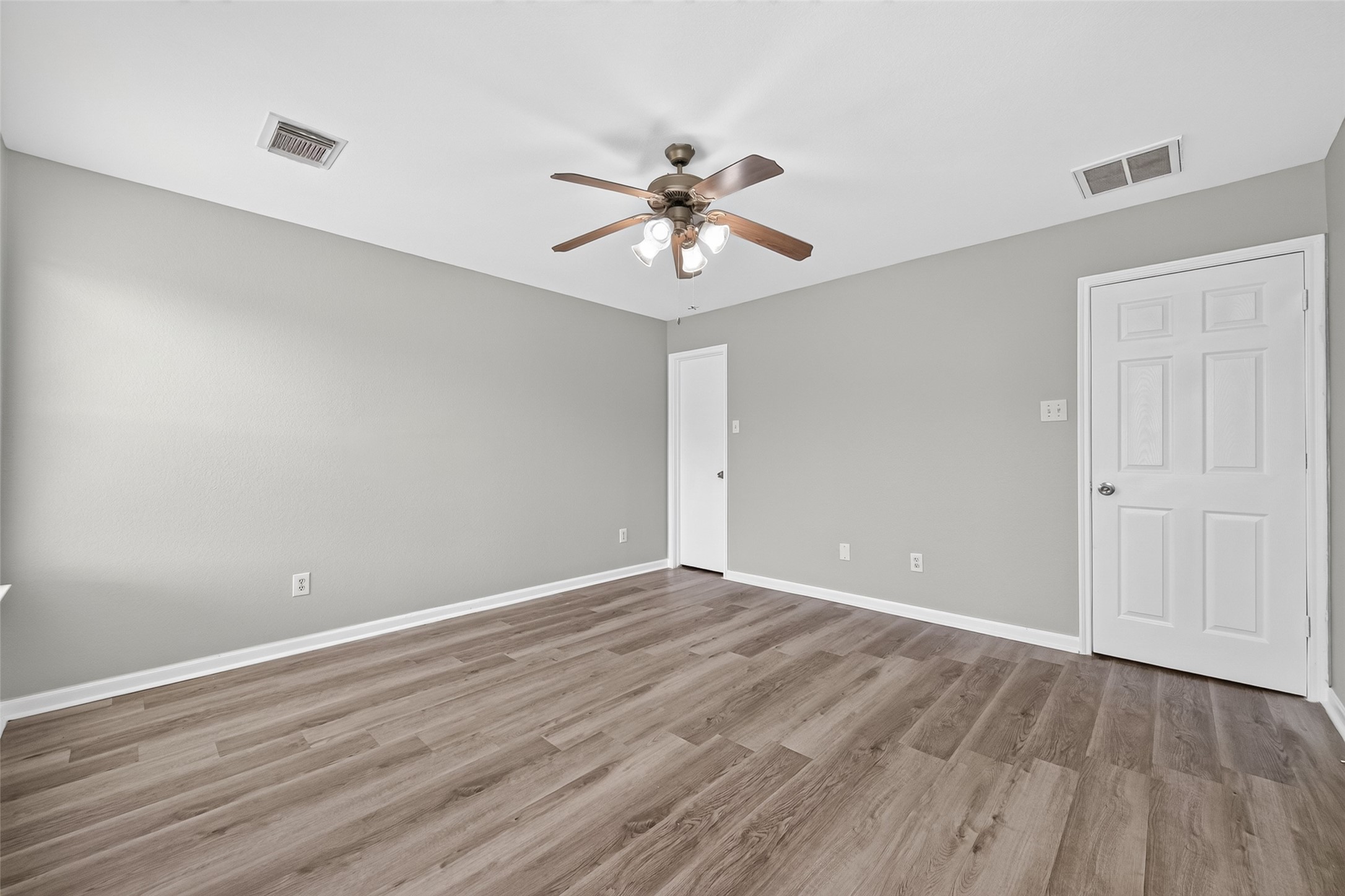 22851 Twisting Pine Drive Property Photo 27