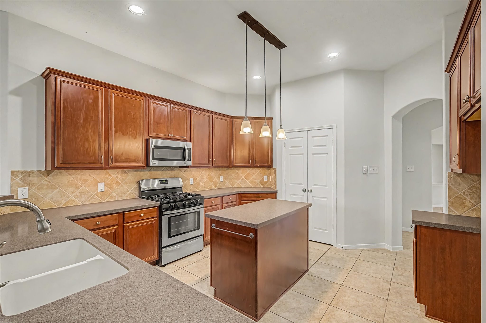 14022 Wild Dove Court Property Photo 15
