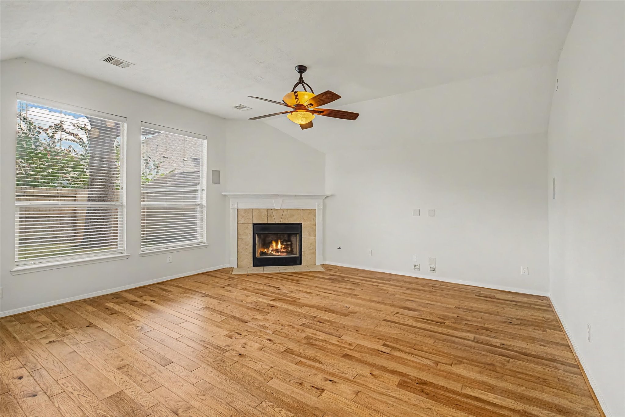 14022 Wild Dove Court Property Photo 17