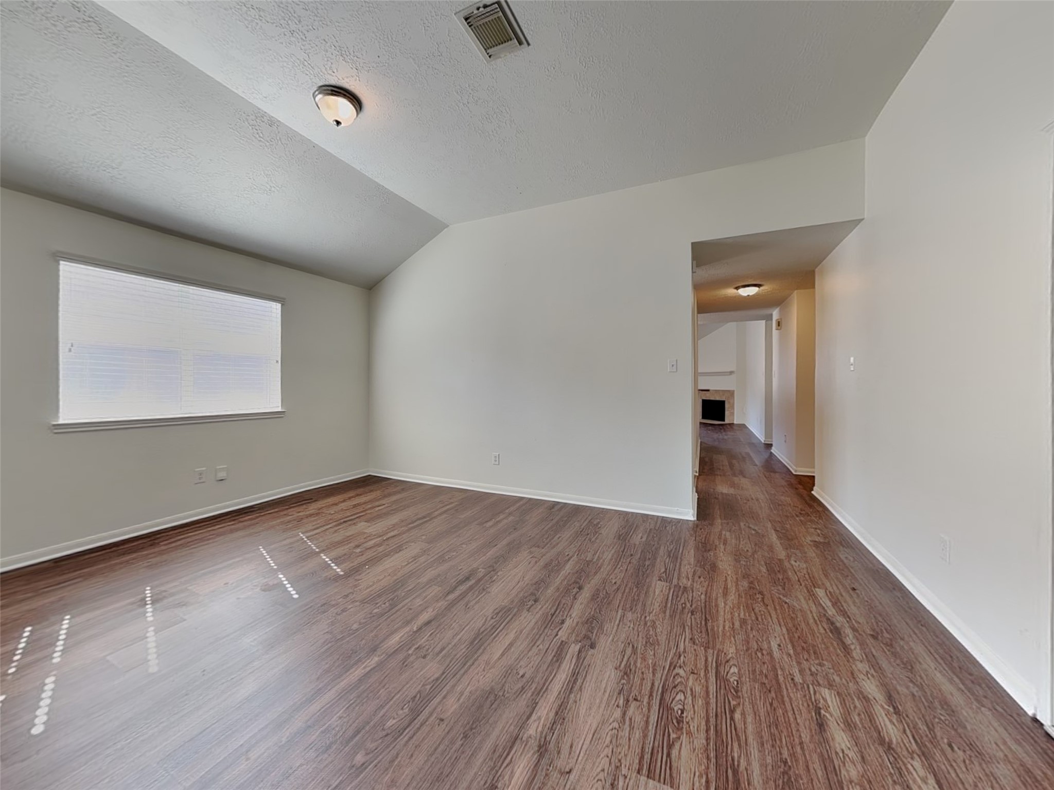 32007 Annice Lane Property Photo 4