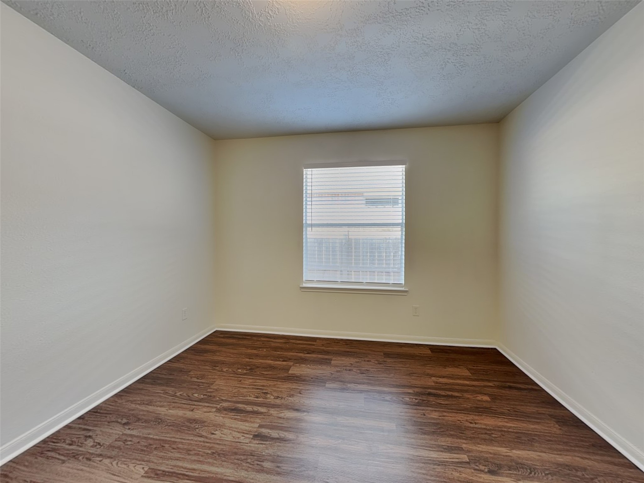 32007 Annice Lane Property Photo 14