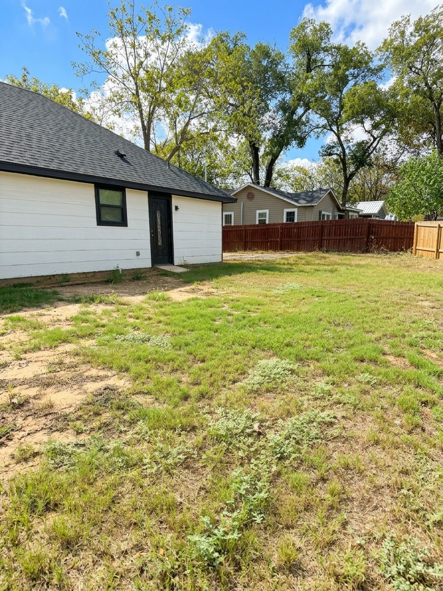 211 Moss Avenue Property Photo 12