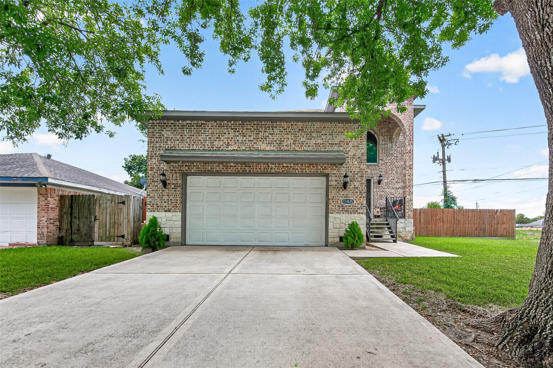 11435 Carvel Lane Property Photo 1