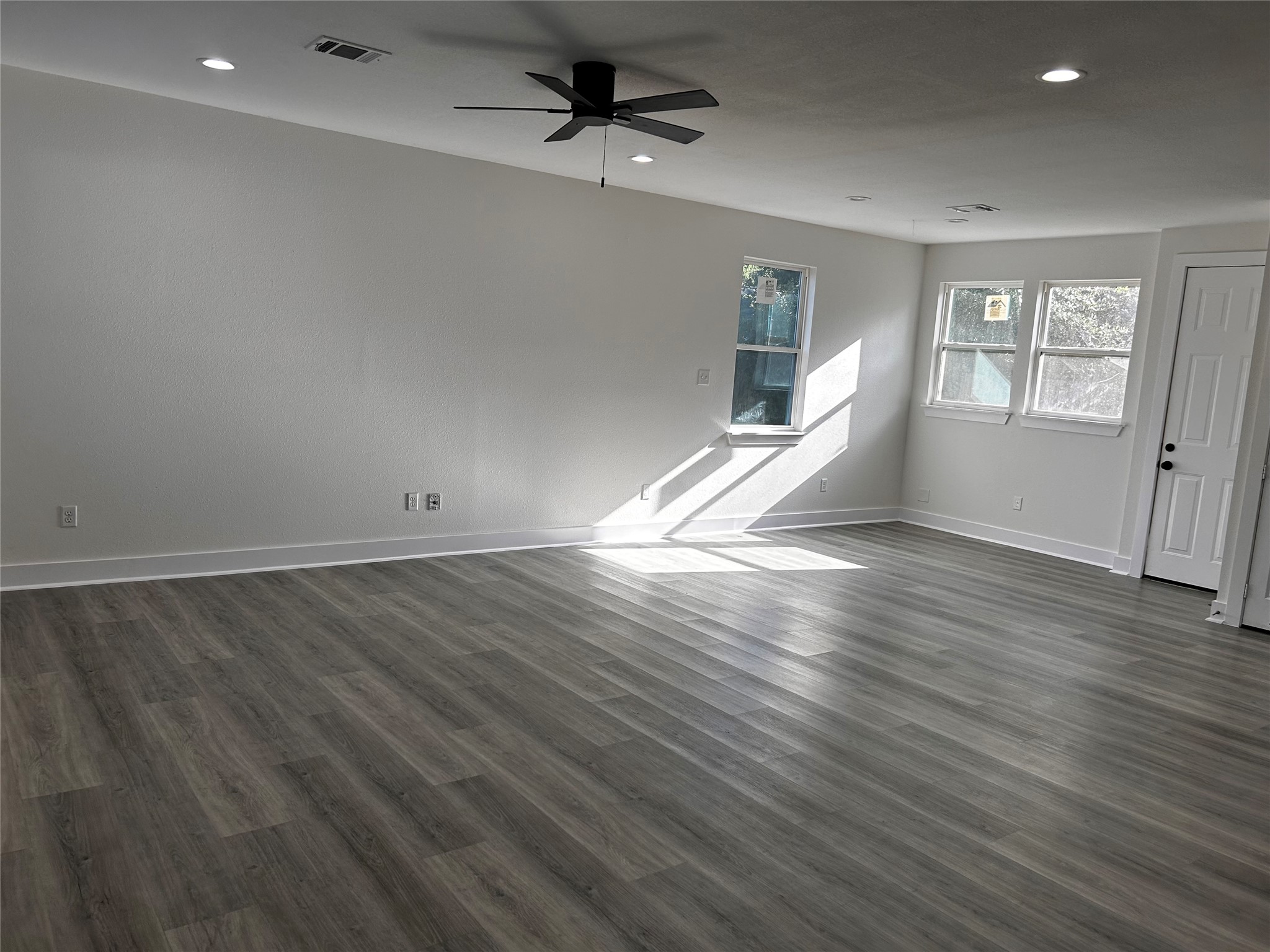 11514 Courtshire Road A Property Photo 4