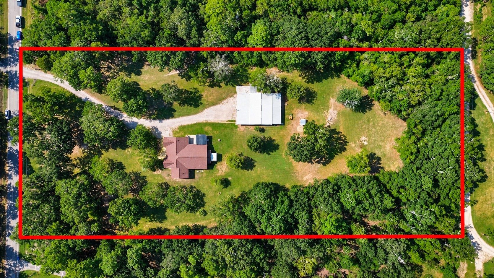 9503 Pine Road Property Photo 5