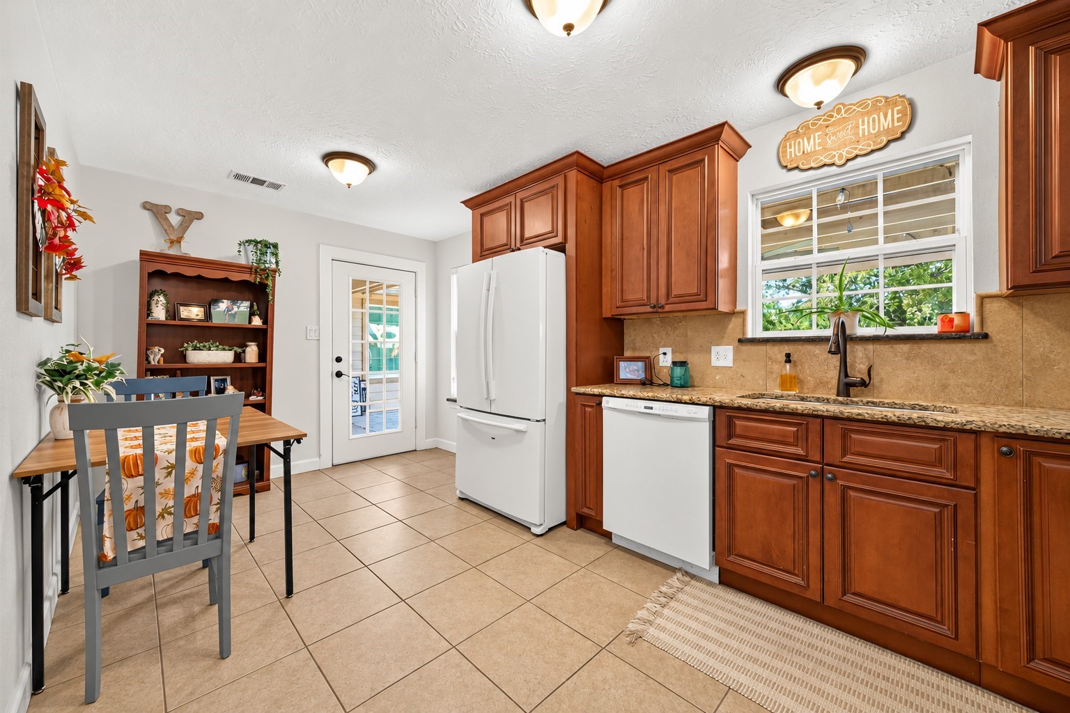 9503 Pine Road Property Photo 40