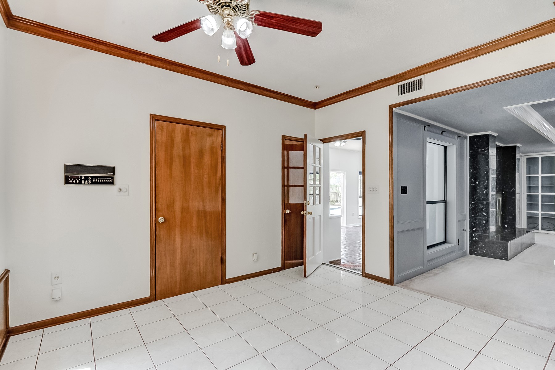 4495 Thomas Lane Property Photo 14