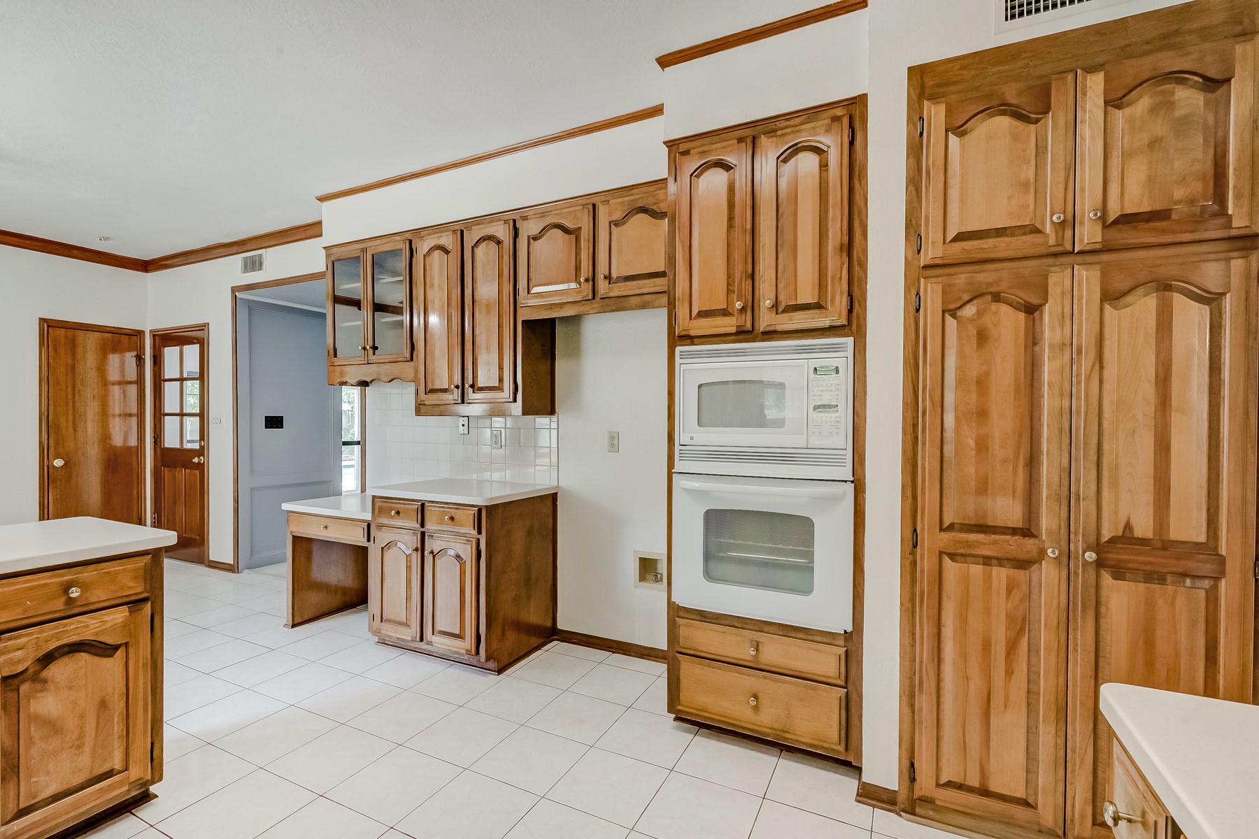 4495 Thomas Lane Property Photo 18