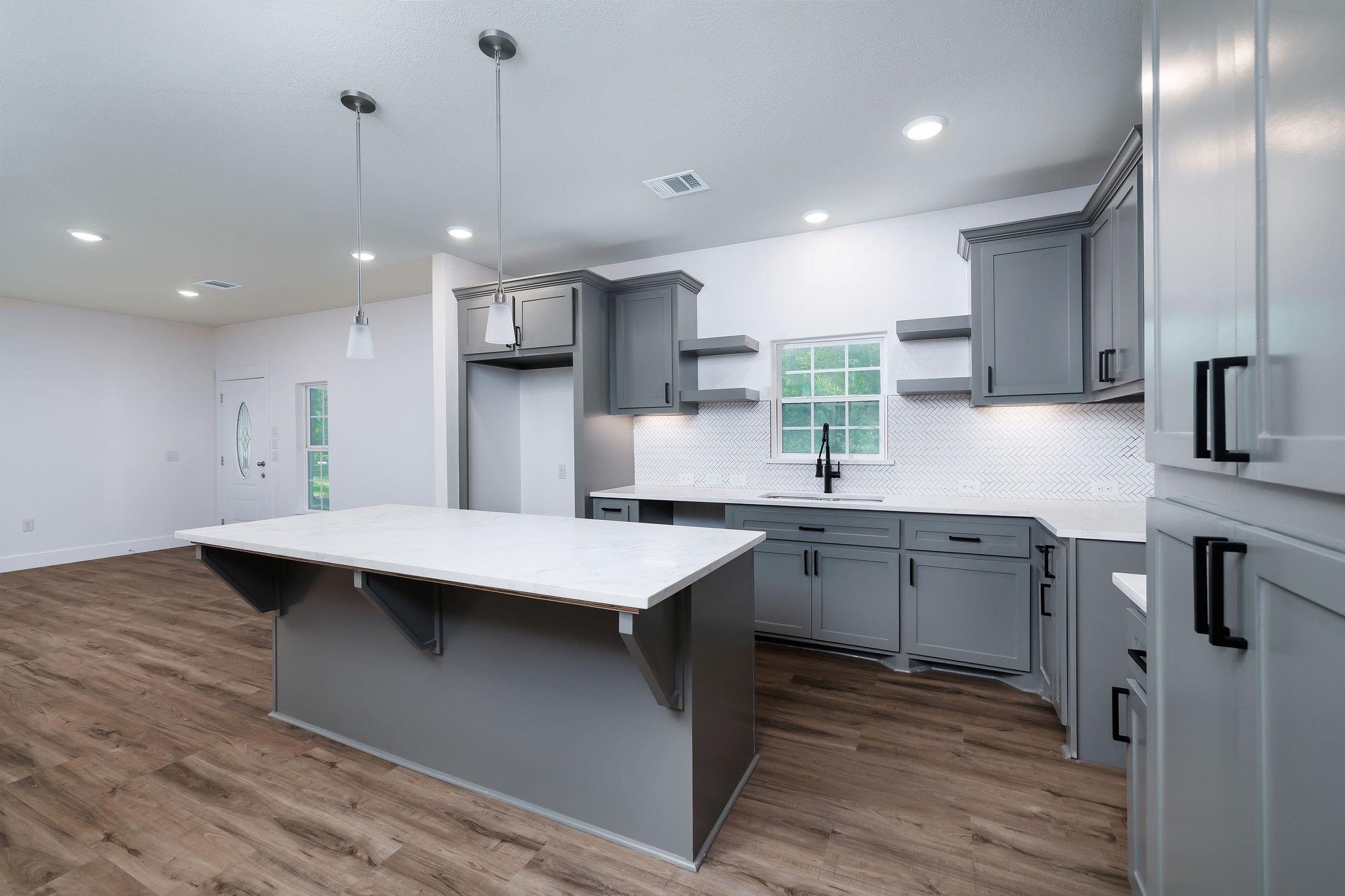 4517 Emerson Court Property Photo 8