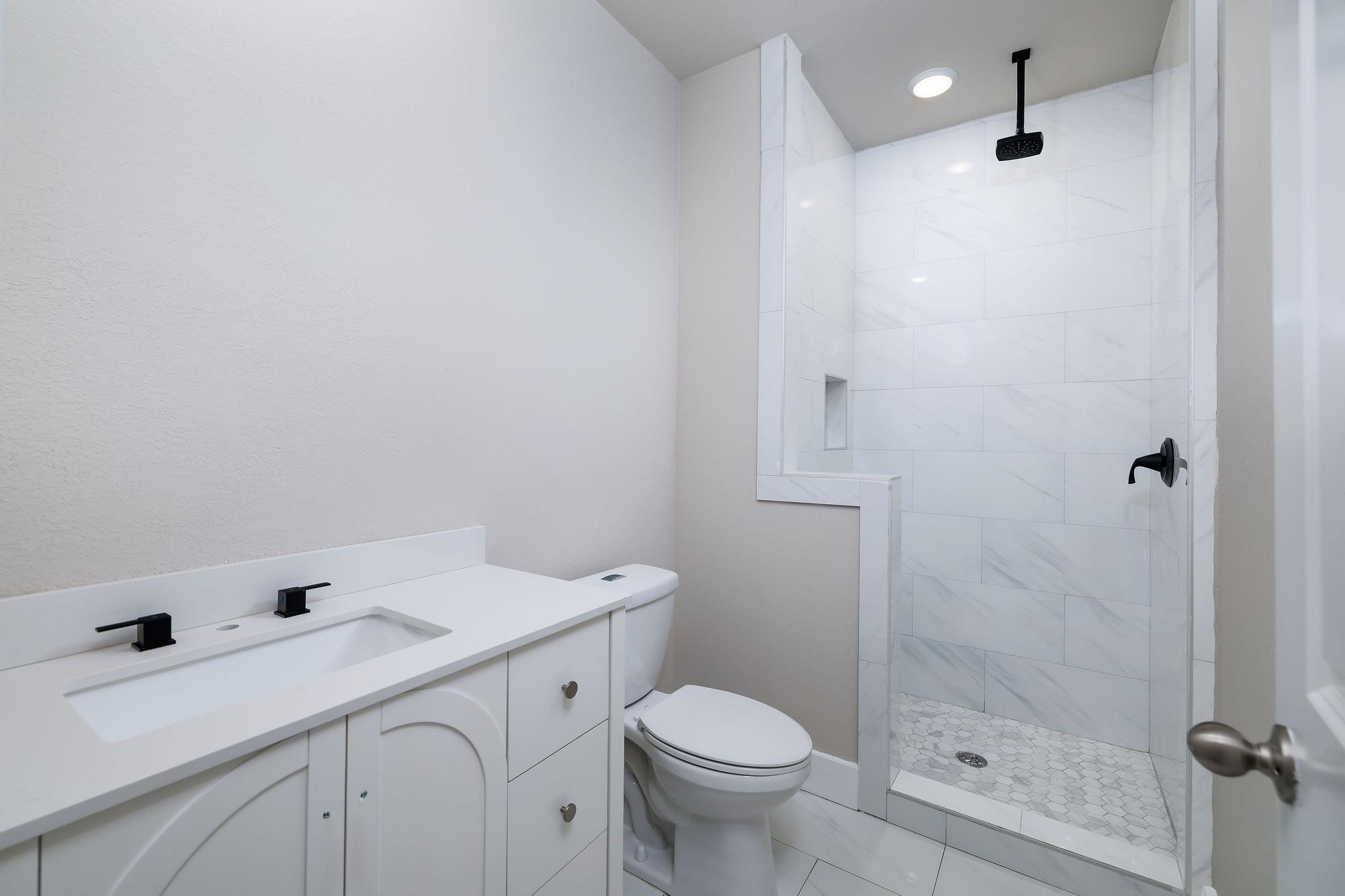 4517 Emerson Court Property Photo 16