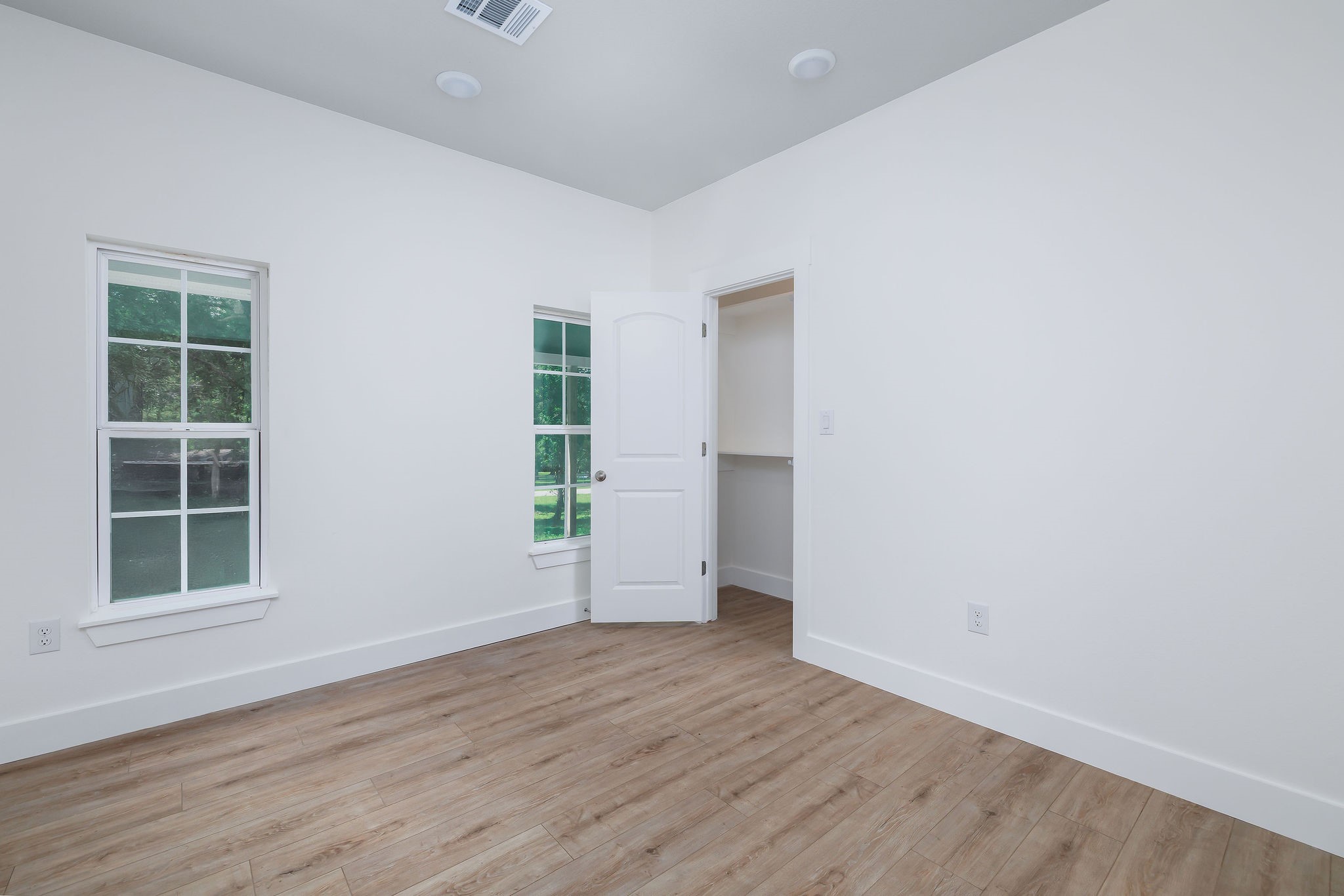 4517 Emerson Court Property Photo 20