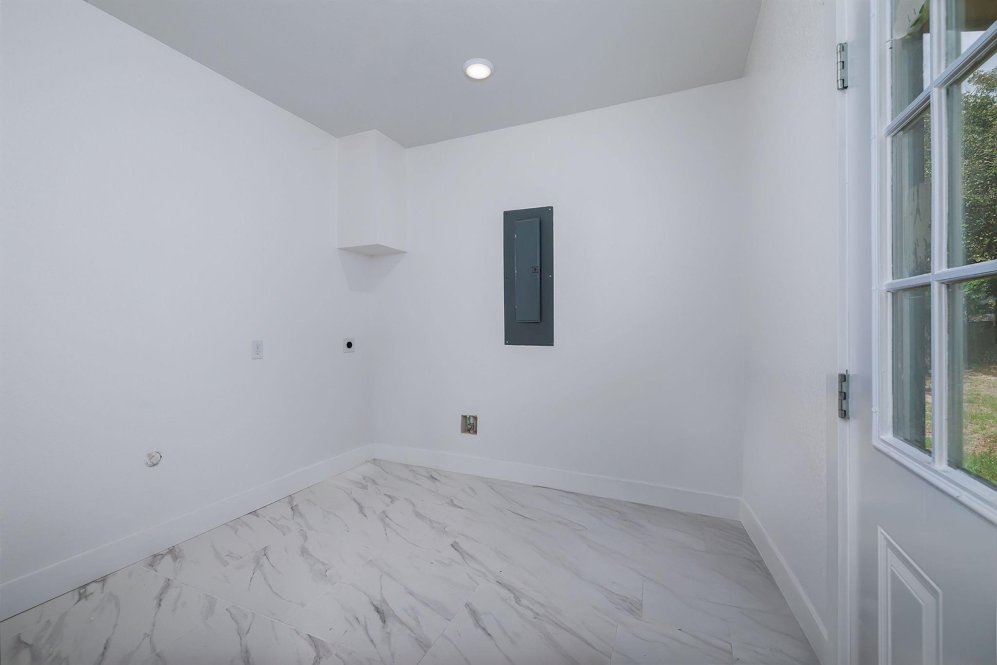 4517 Emerson Court Property Photo 26