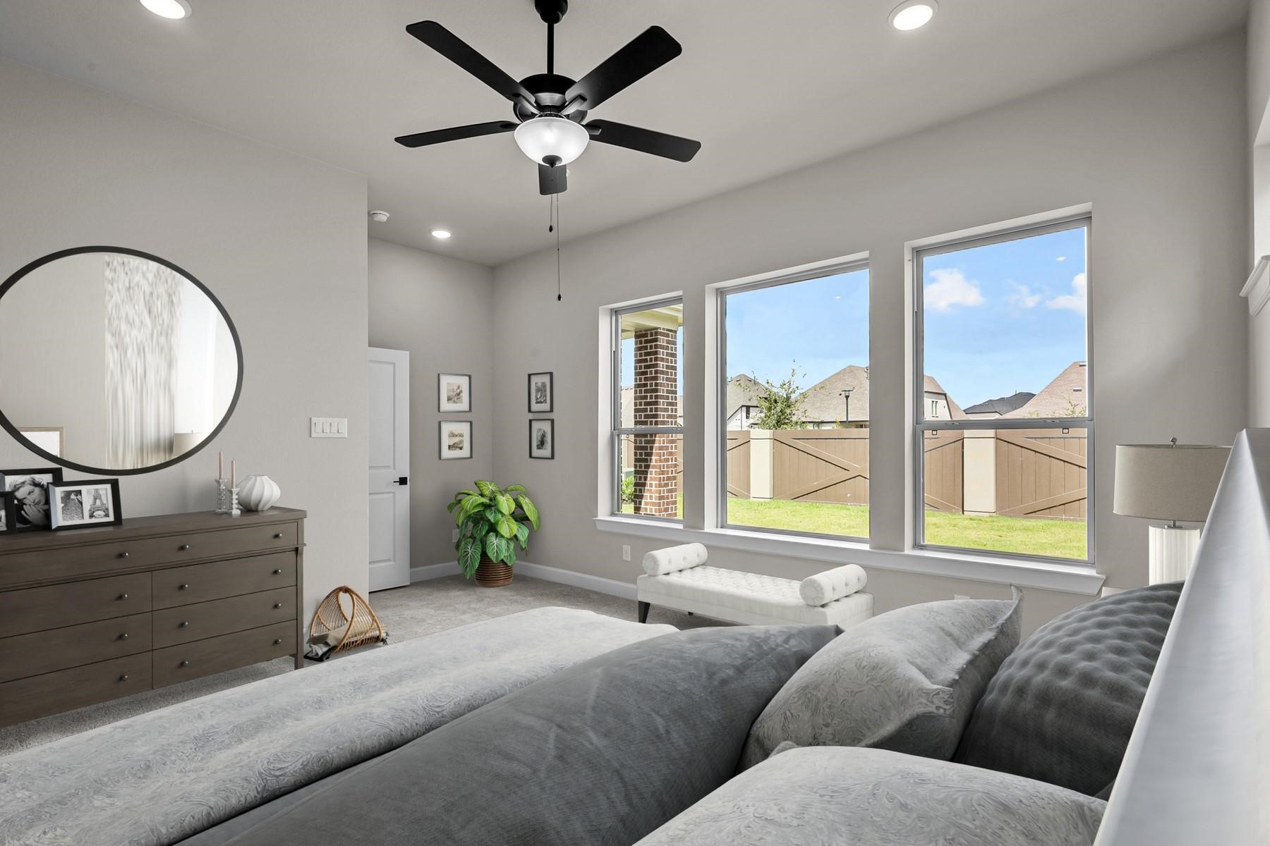 210 Ginger Street Property Photo 4