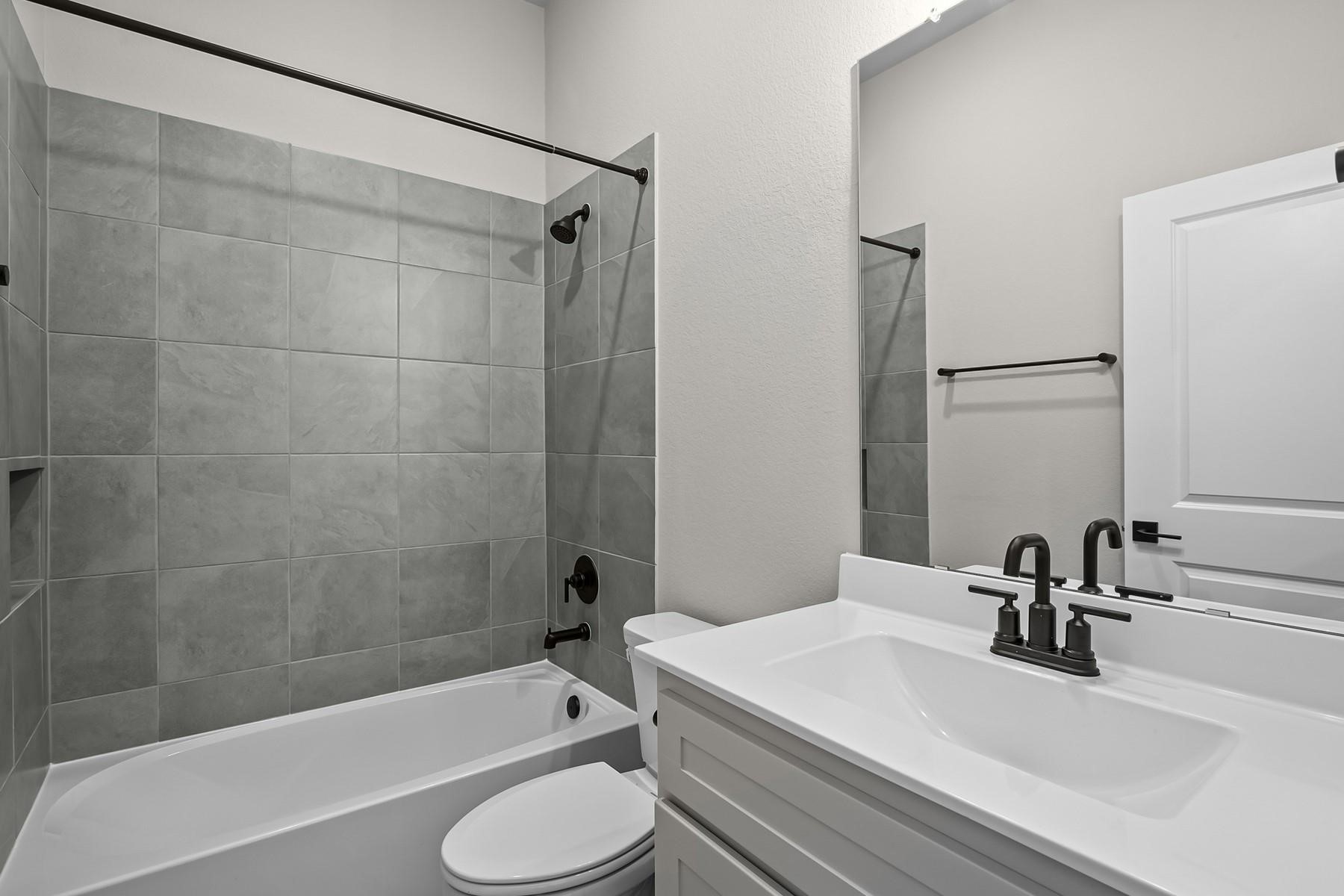 210 Ginger Street Property Photo 8