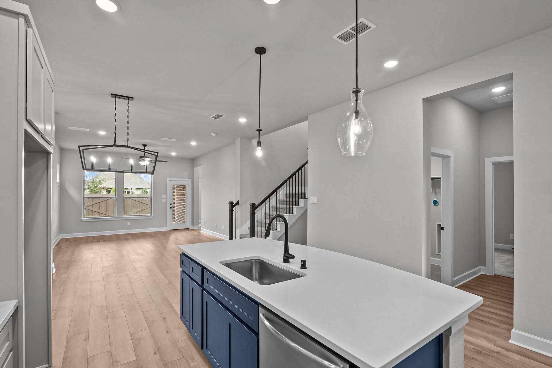 210 Ginger Street Property Photo 13