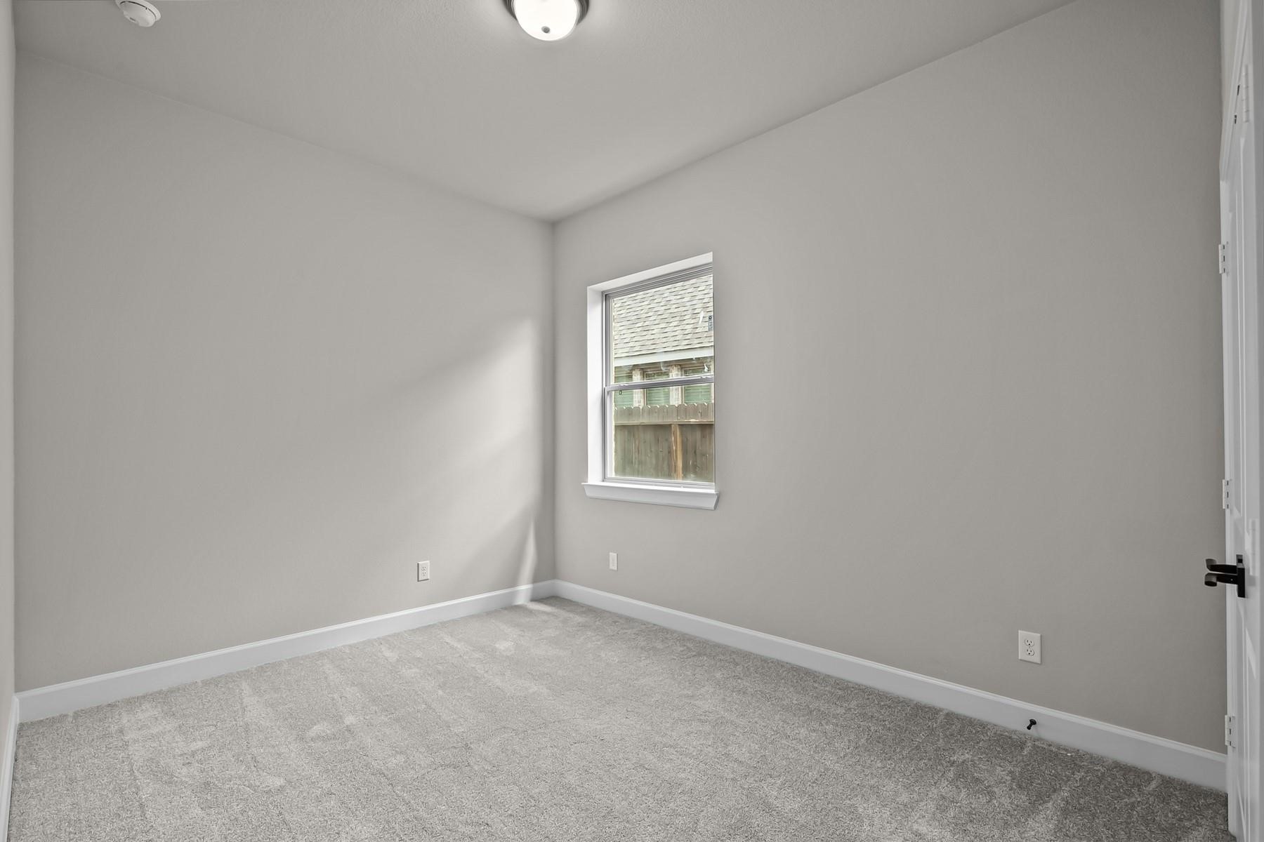 210 Ginger Street Property Photo 15