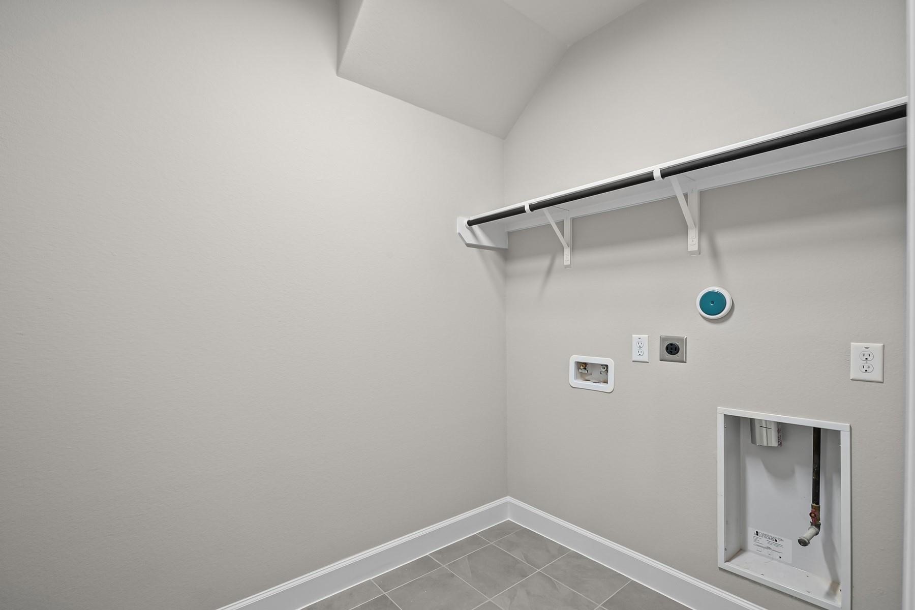 210 Ginger Street Property Photo 17