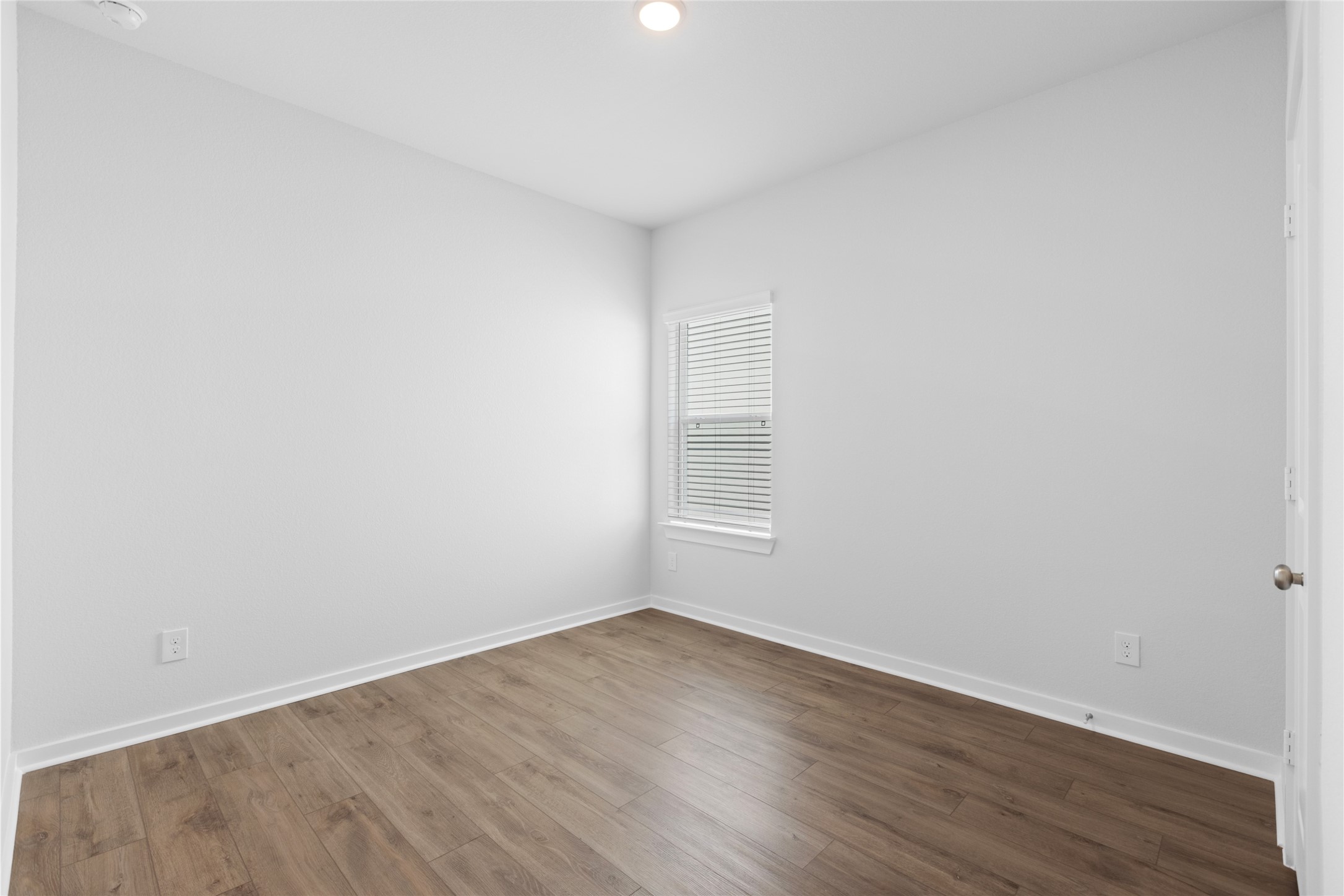3033 Dovedale Street Property Photo 21