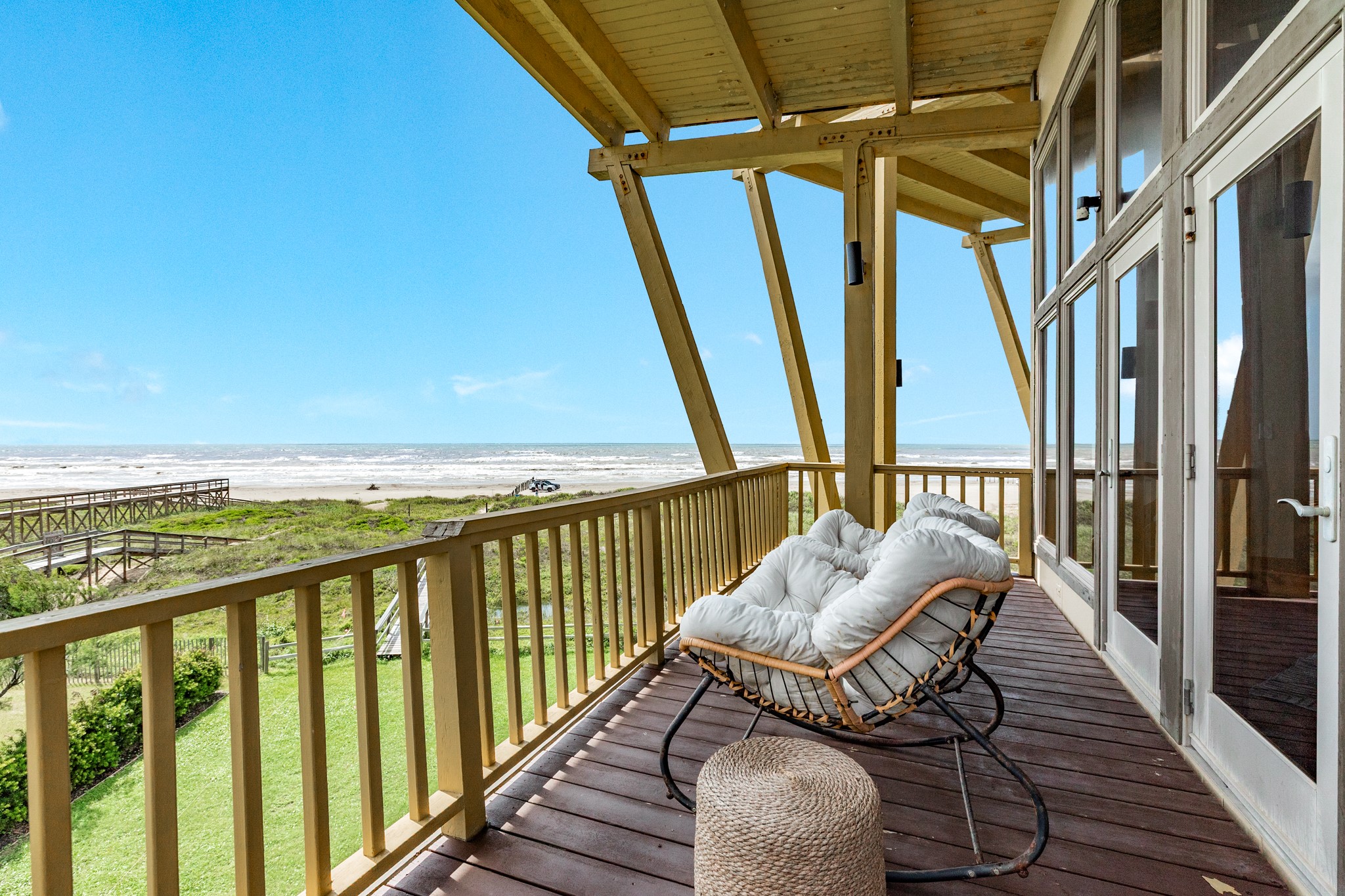 21127 W Sand Hill Drive Property Photo 11