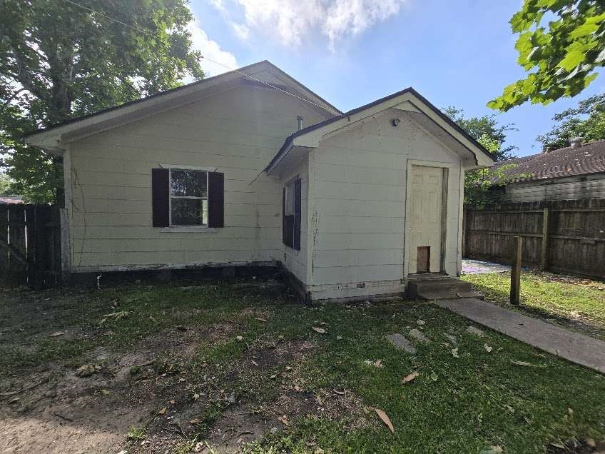 200 S Magnolia Street Property Photo 11