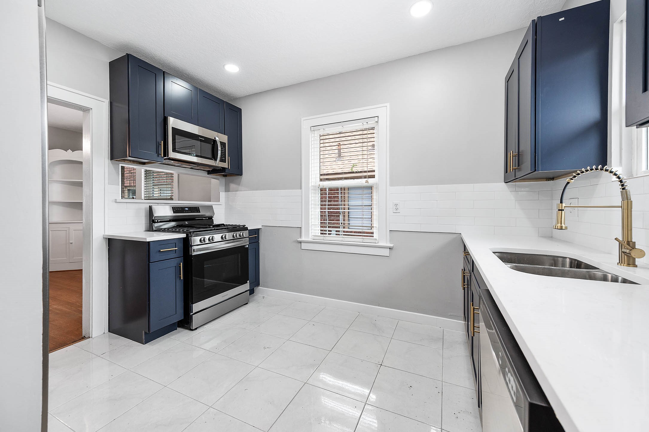 2509 Arbor Street Property Photo 11