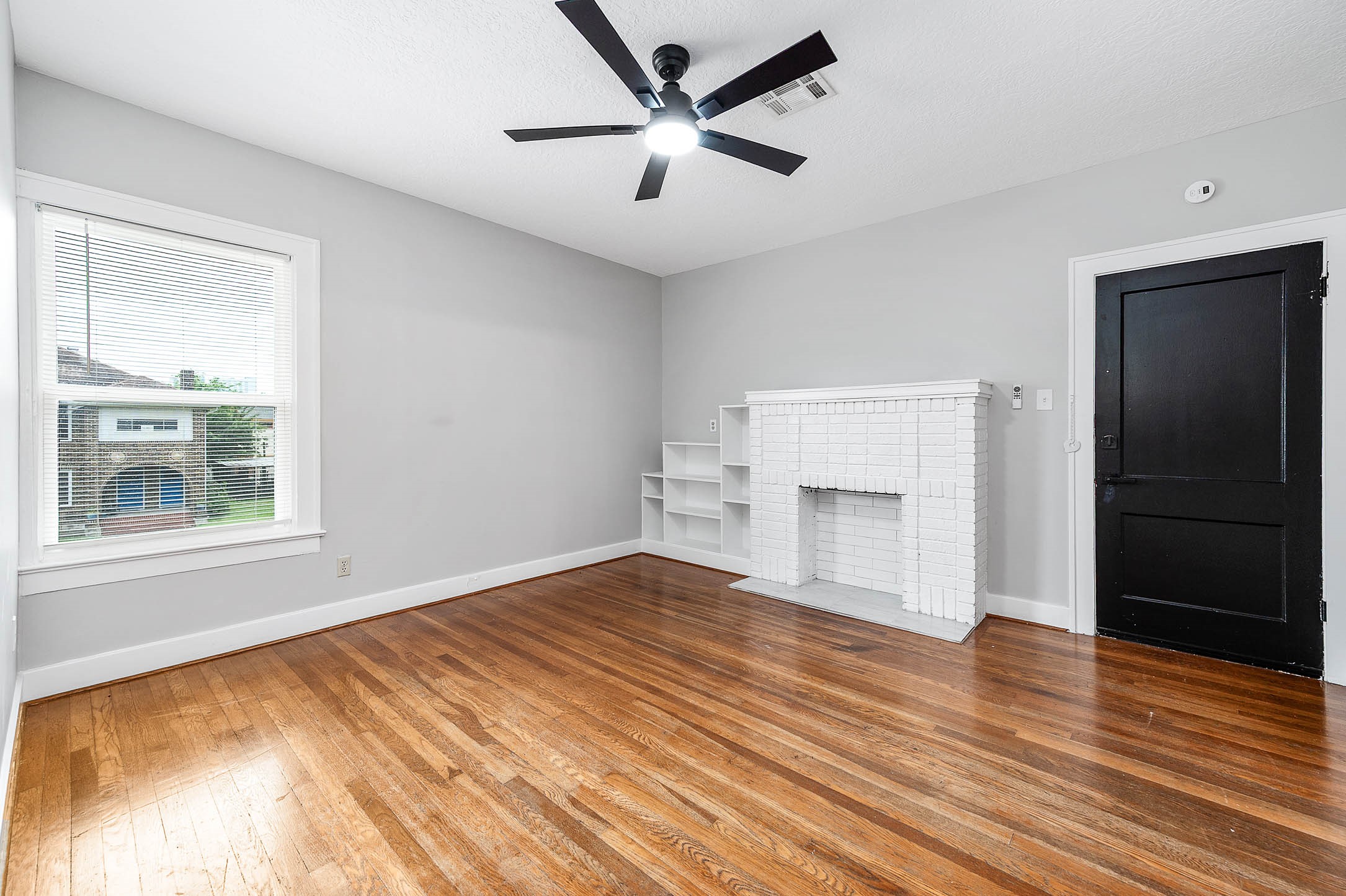 2509 Arbor Street Property Photo 16