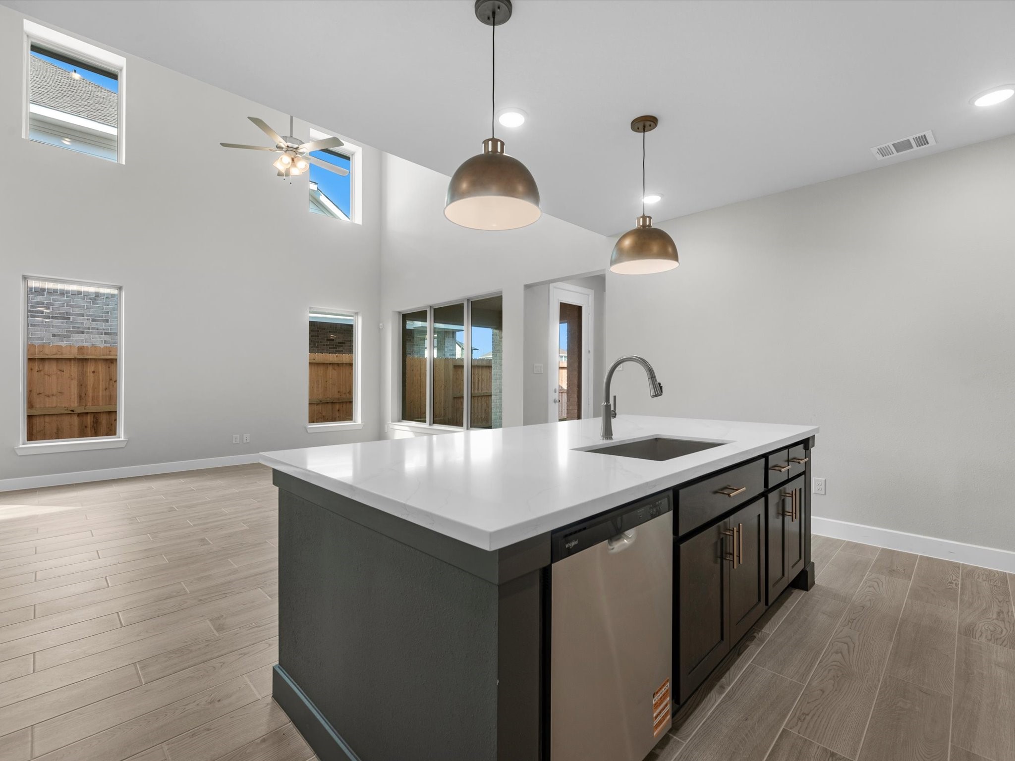 107 Candlelight Ridge Court Property Photo 10