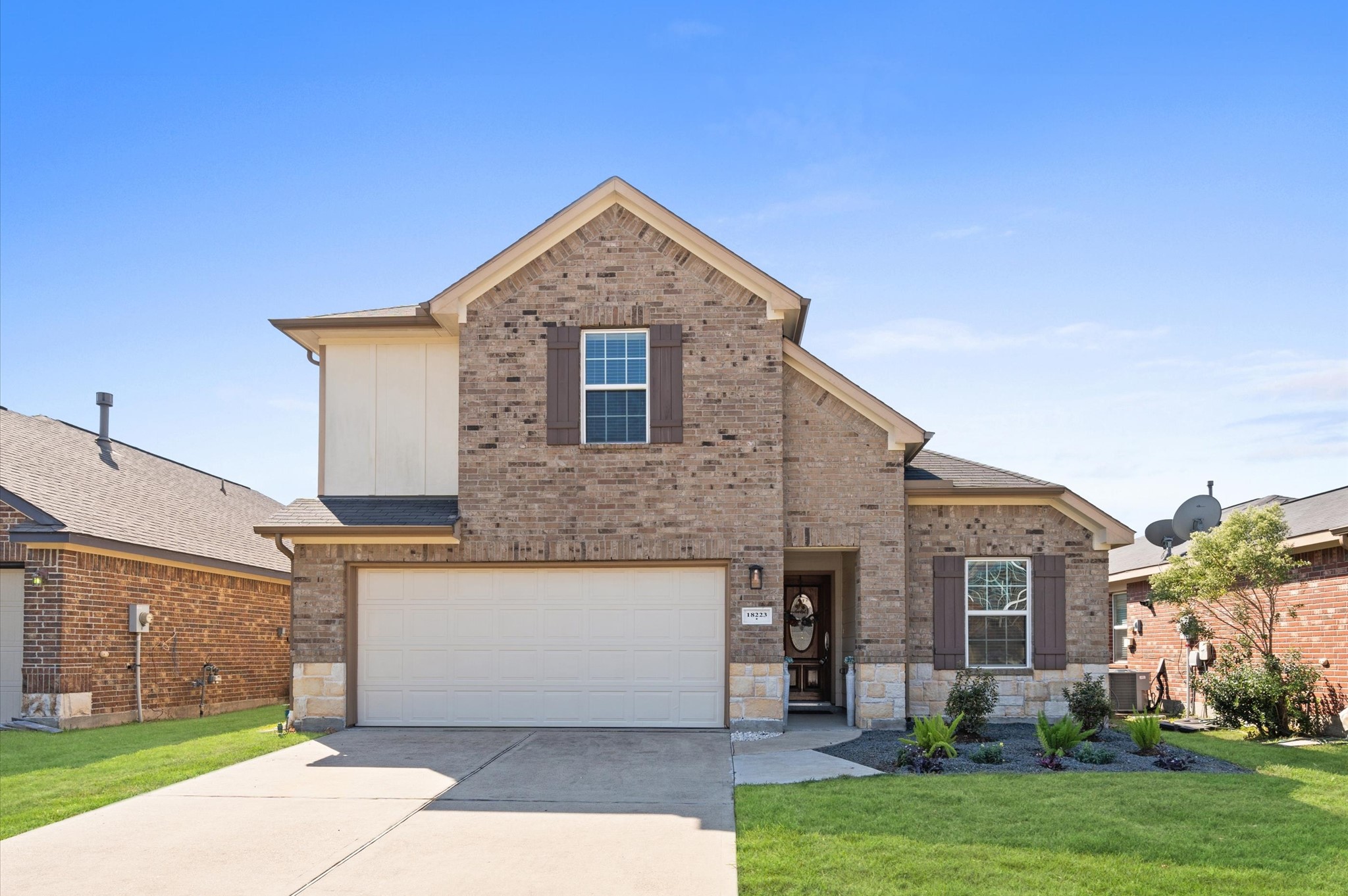 18223 Mossy Creek Lane Property Photo 1