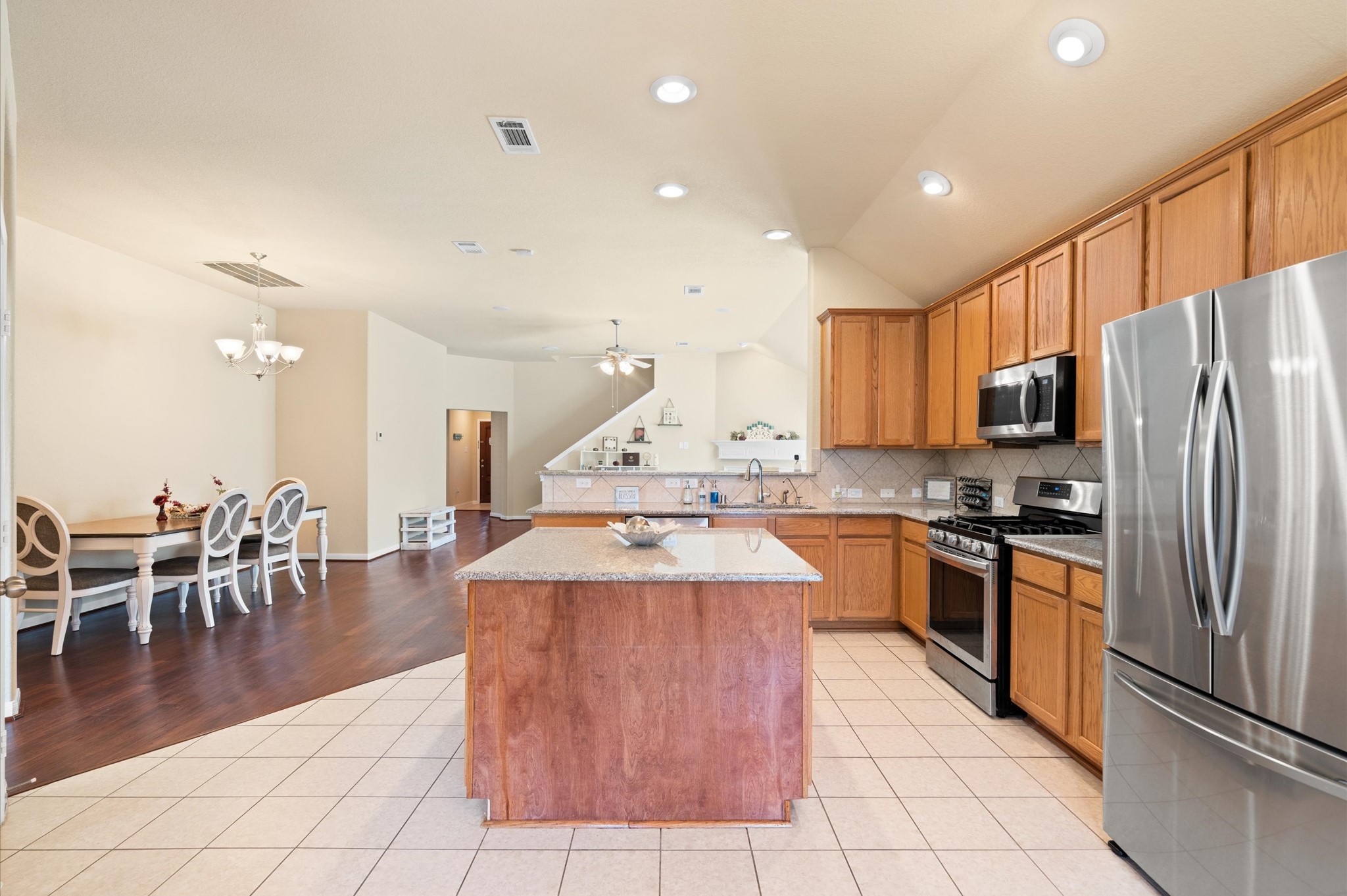 18223 Mossy Creek Lane Property Photo 6