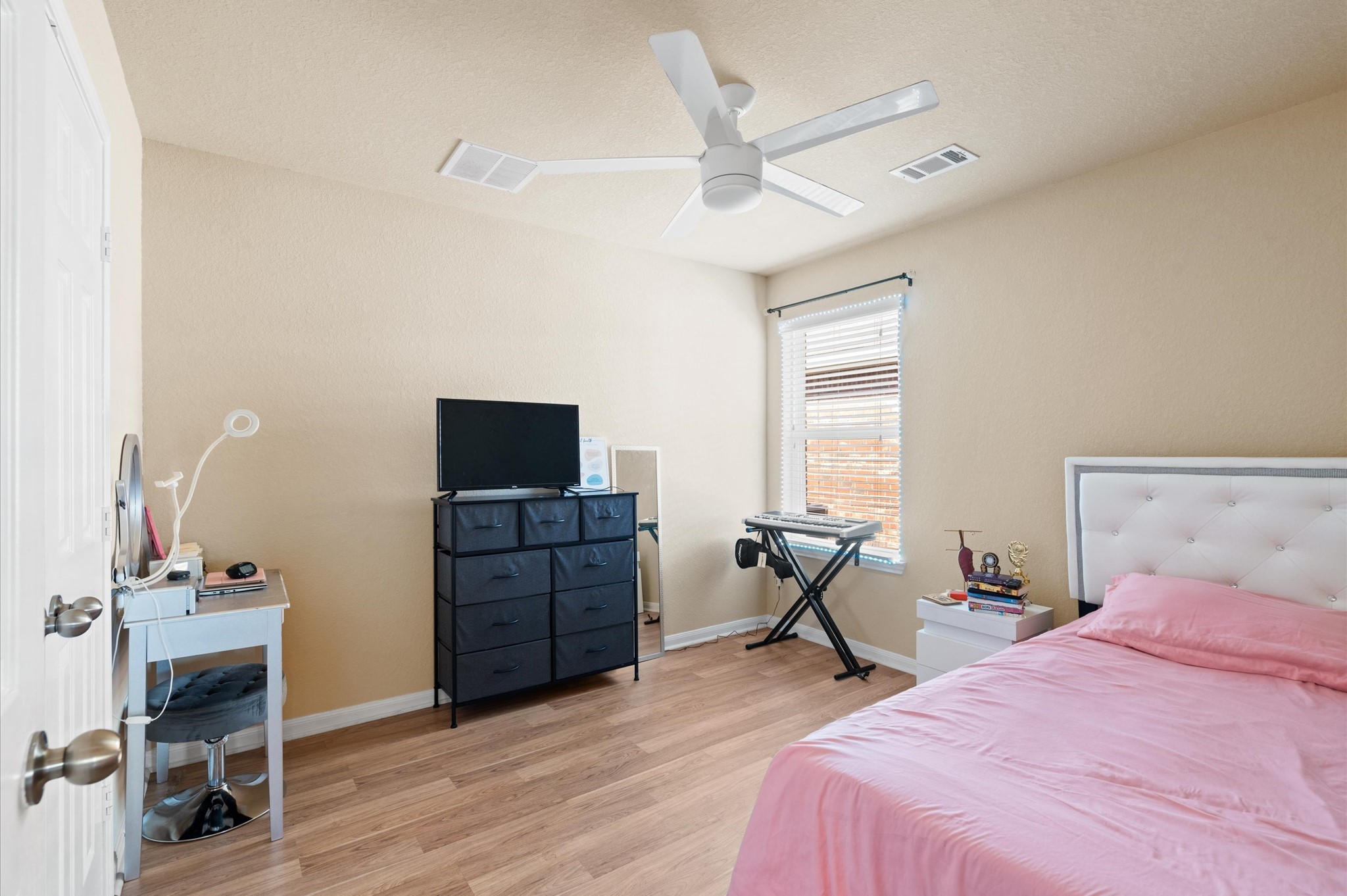 18223 Mossy Creek Lane Property Photo 9