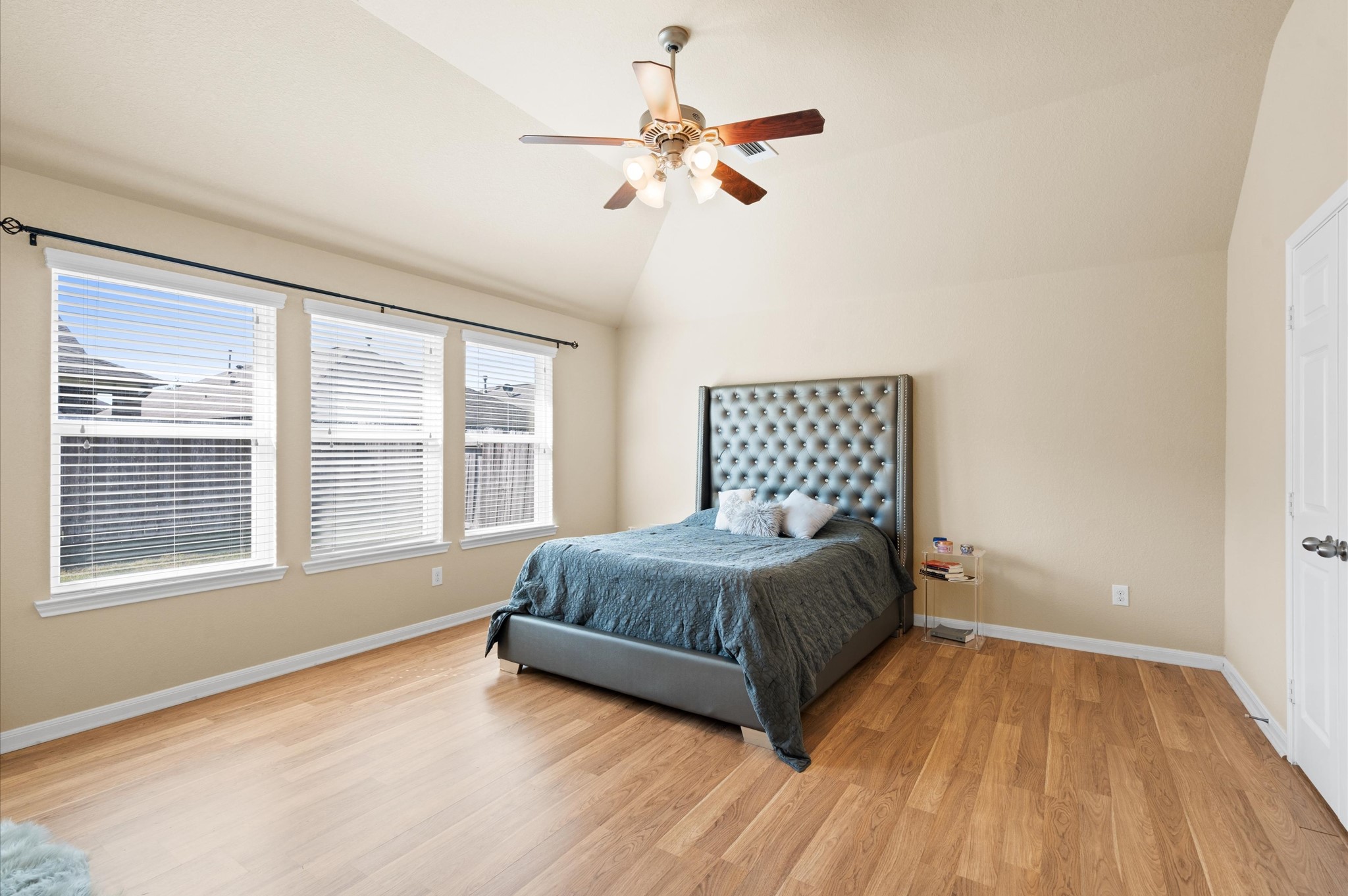 18223 Mossy Creek Lane Property Photo 11