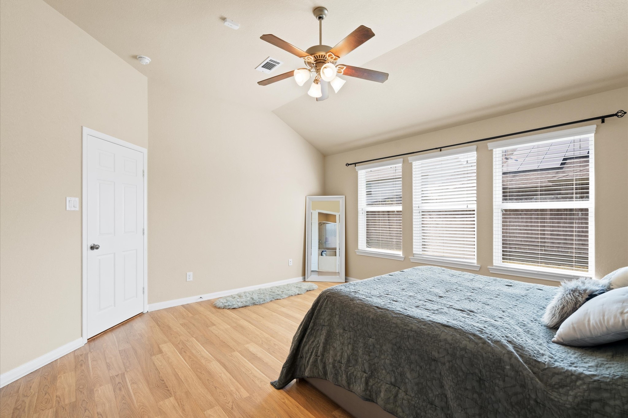 18223 Mossy Creek Lane Property Photo 12