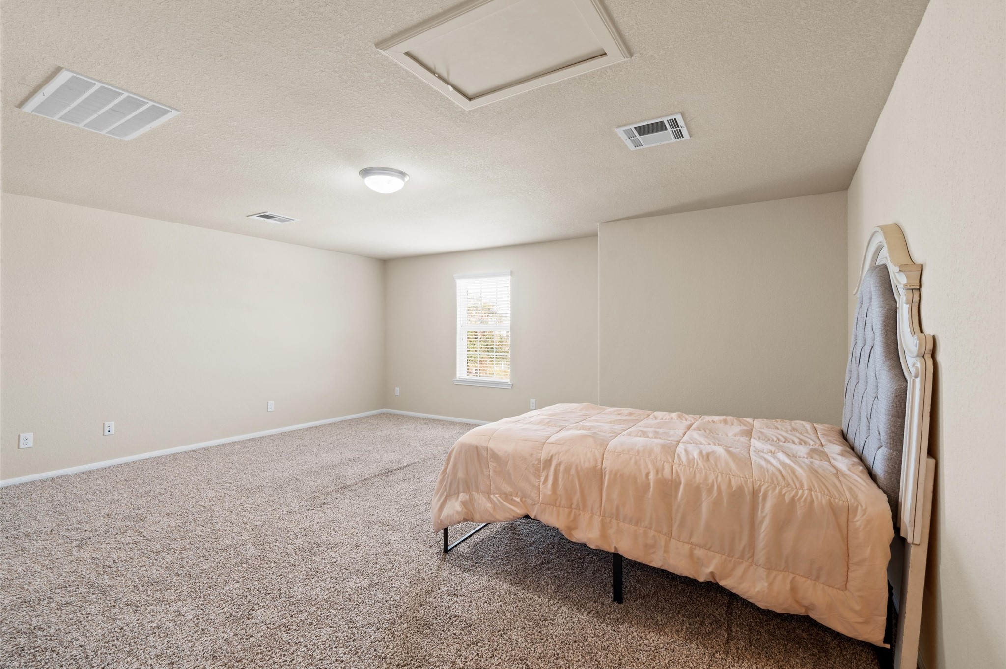 18223 Mossy Creek Lane Property Photo 16