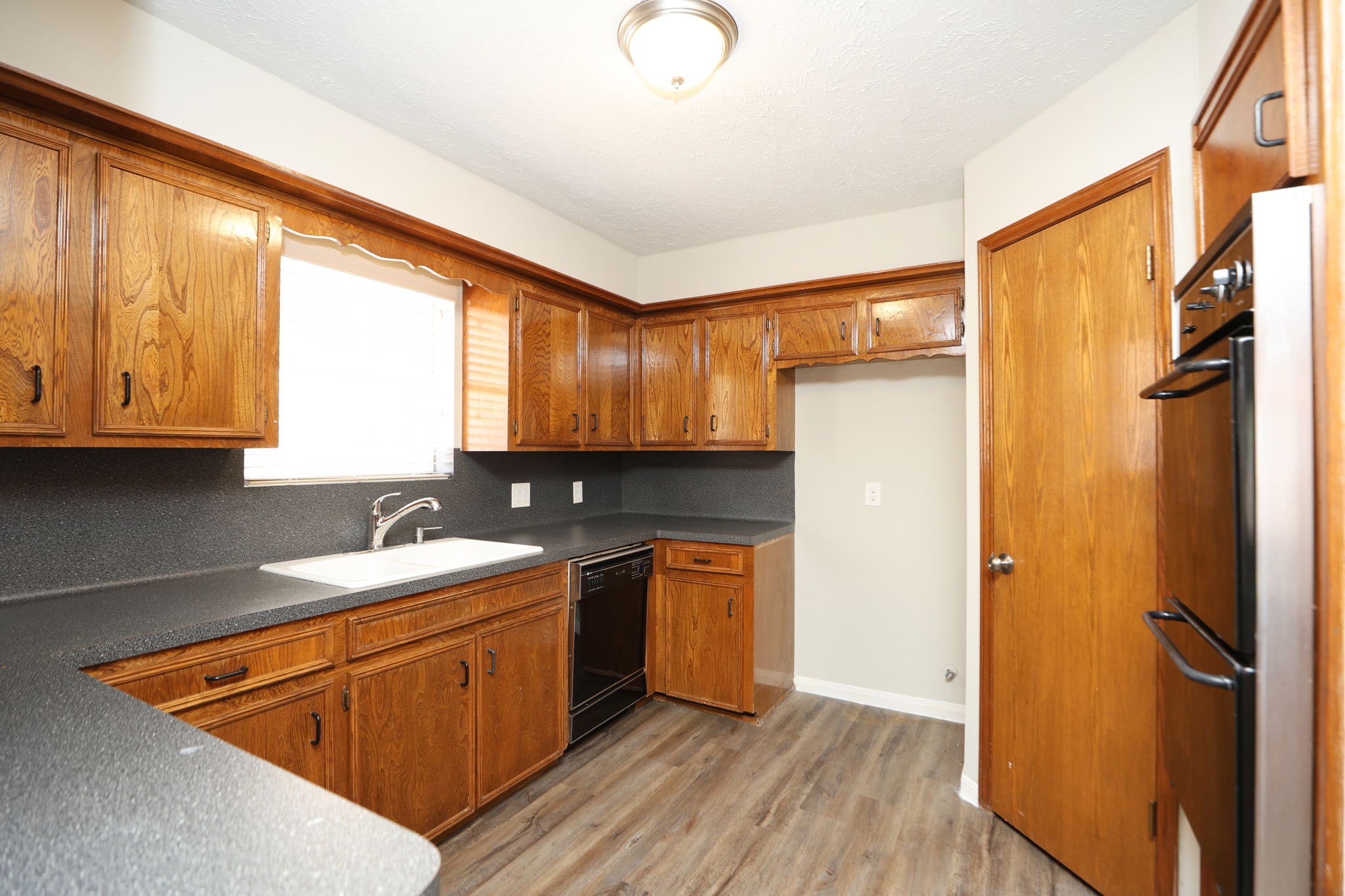 815 Park Meadow Drive Property Photo 11