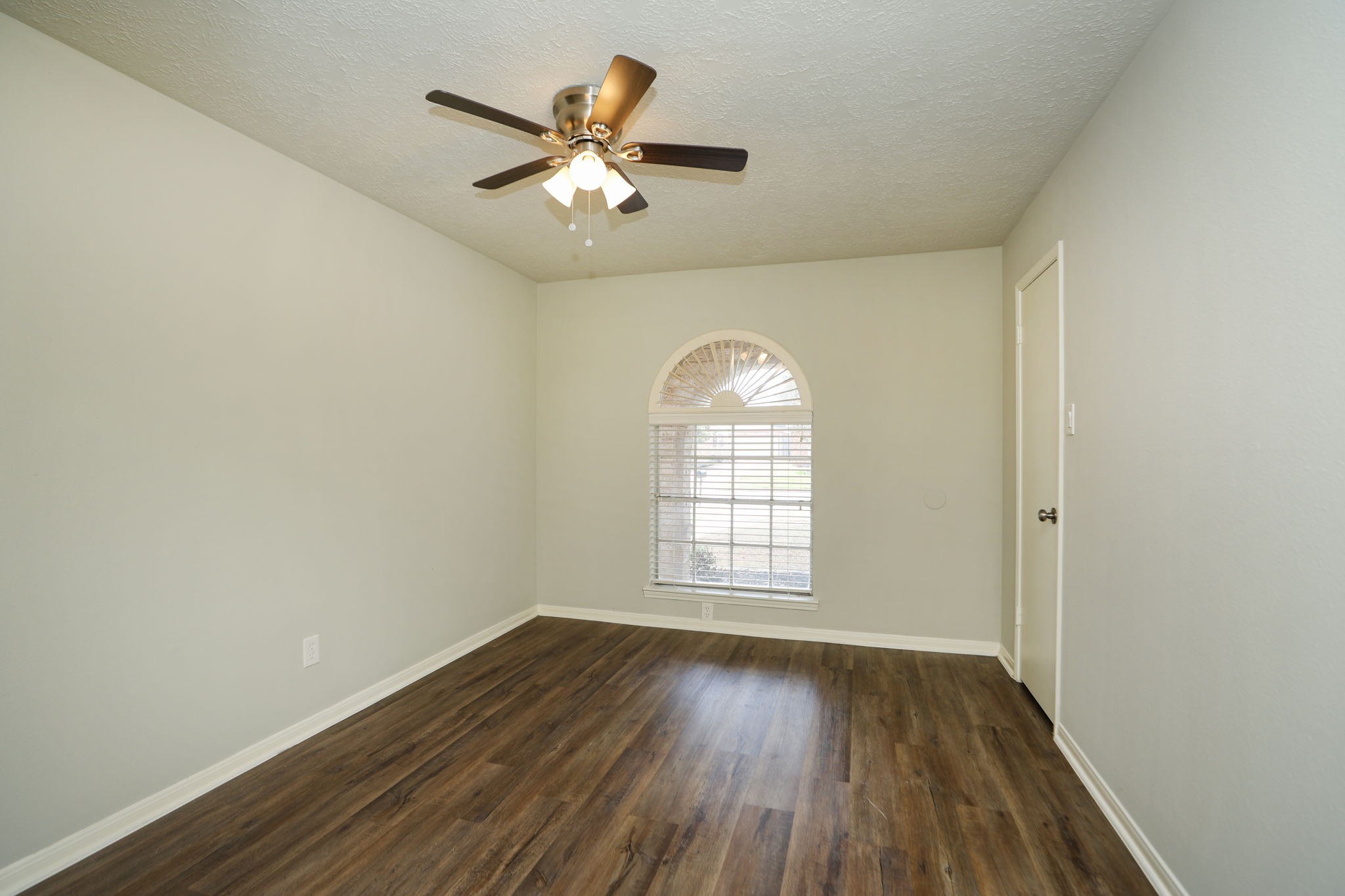 815 Park Meadow Drive Property Photo 17