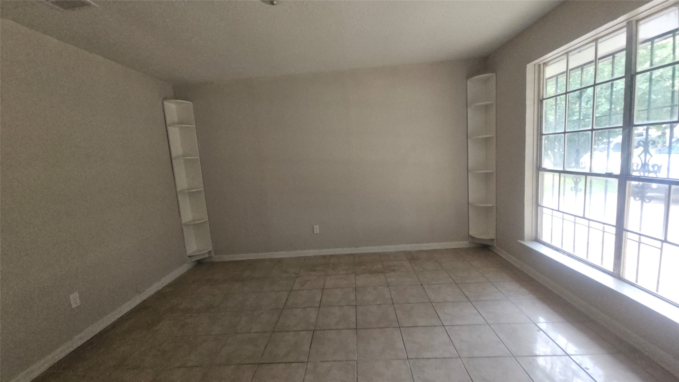 4502 Charriton Drive Property Photo 2