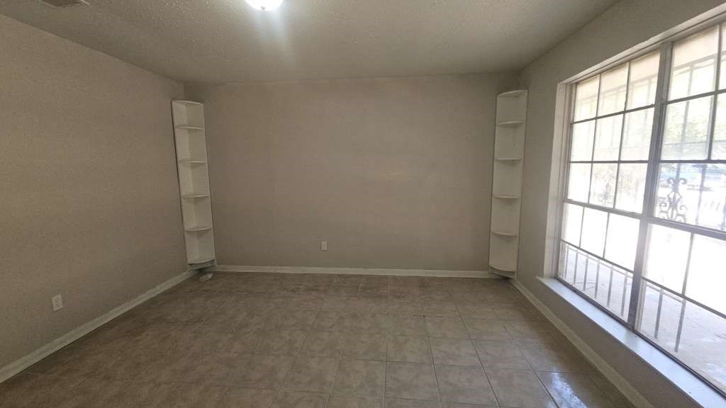 4502 Charriton Drive Property Photo 3