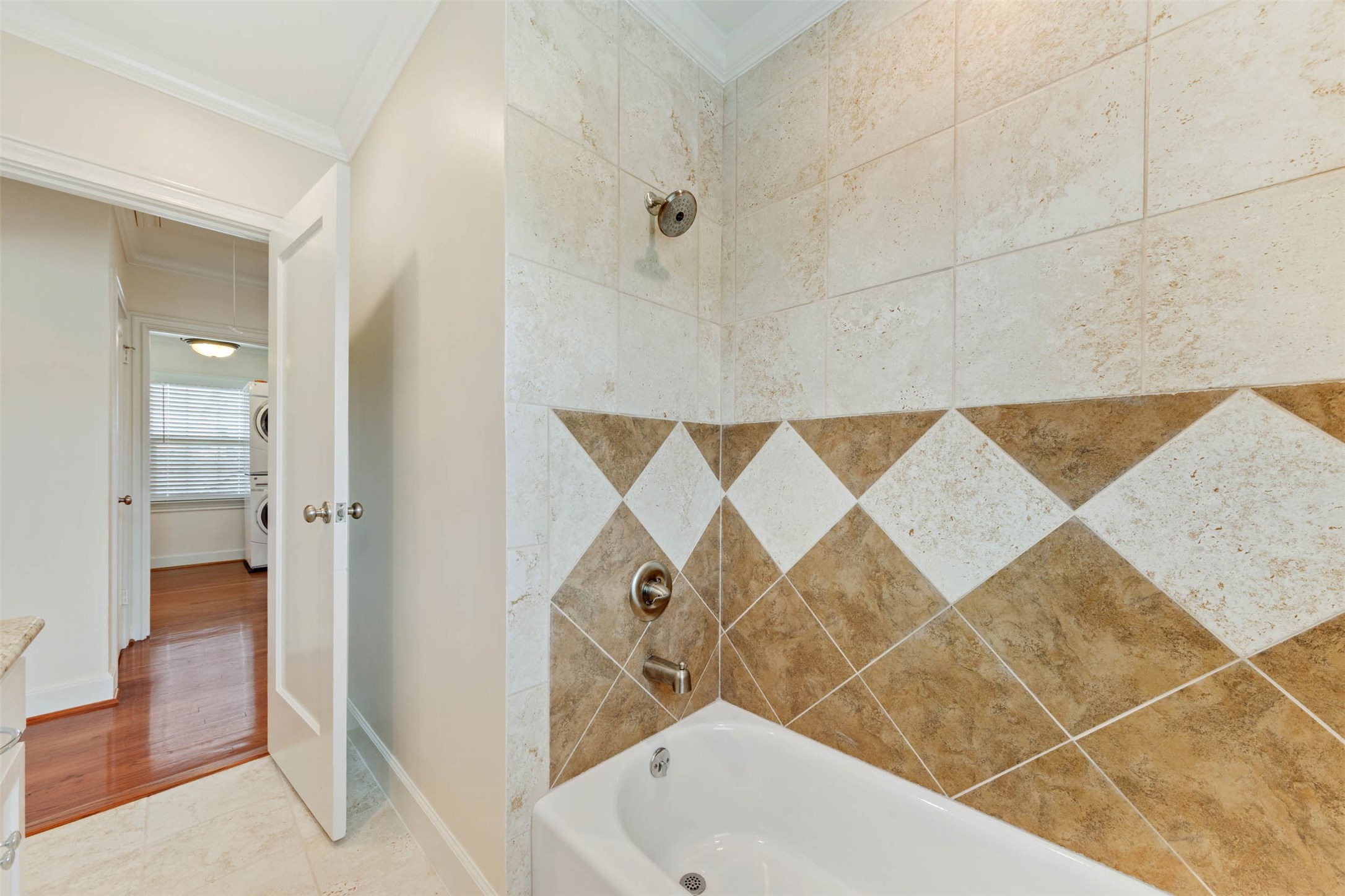 2343 Shakespeare Street 2 Property Photo 18
