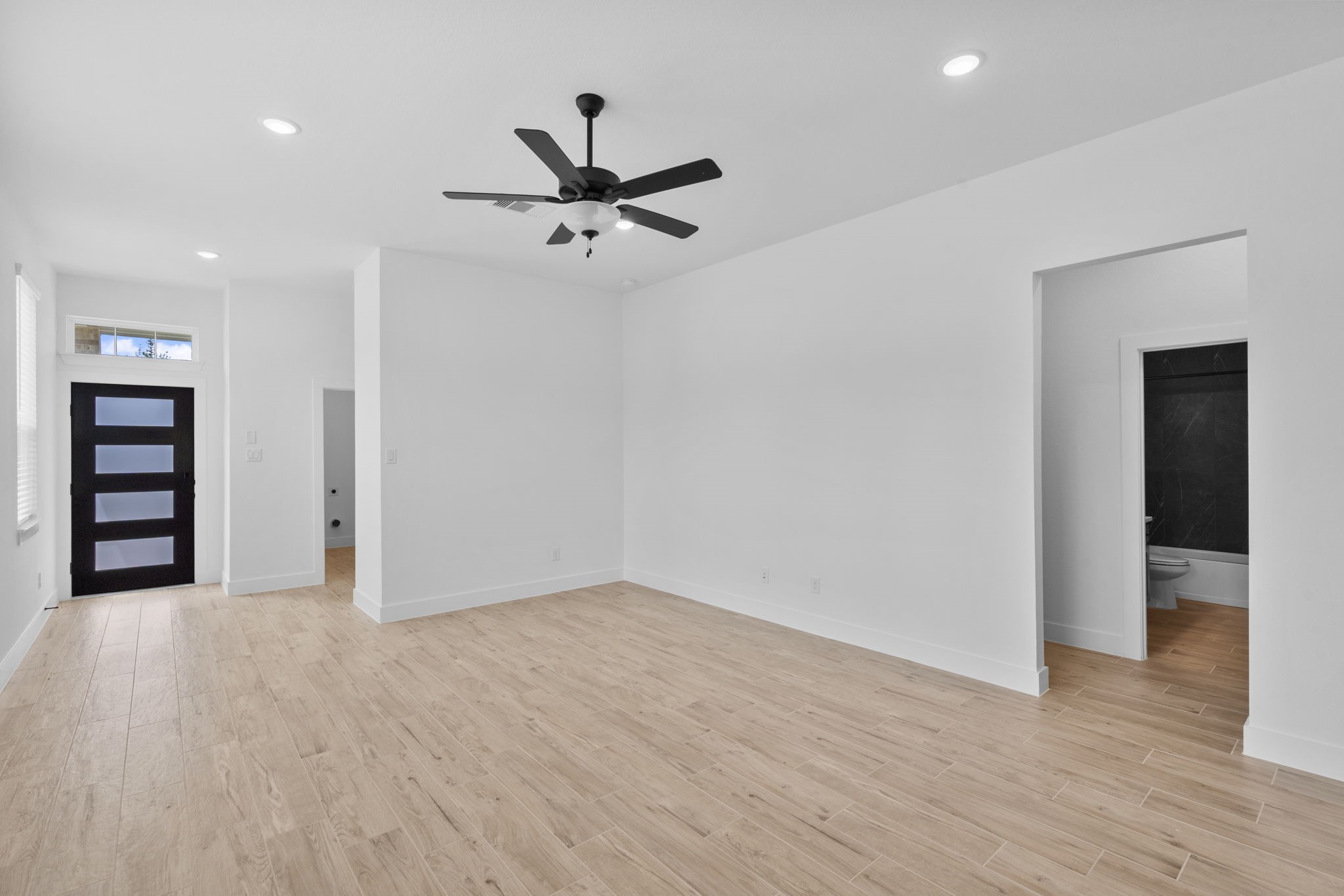 12861 Meadow Wind Way Property Photo 6