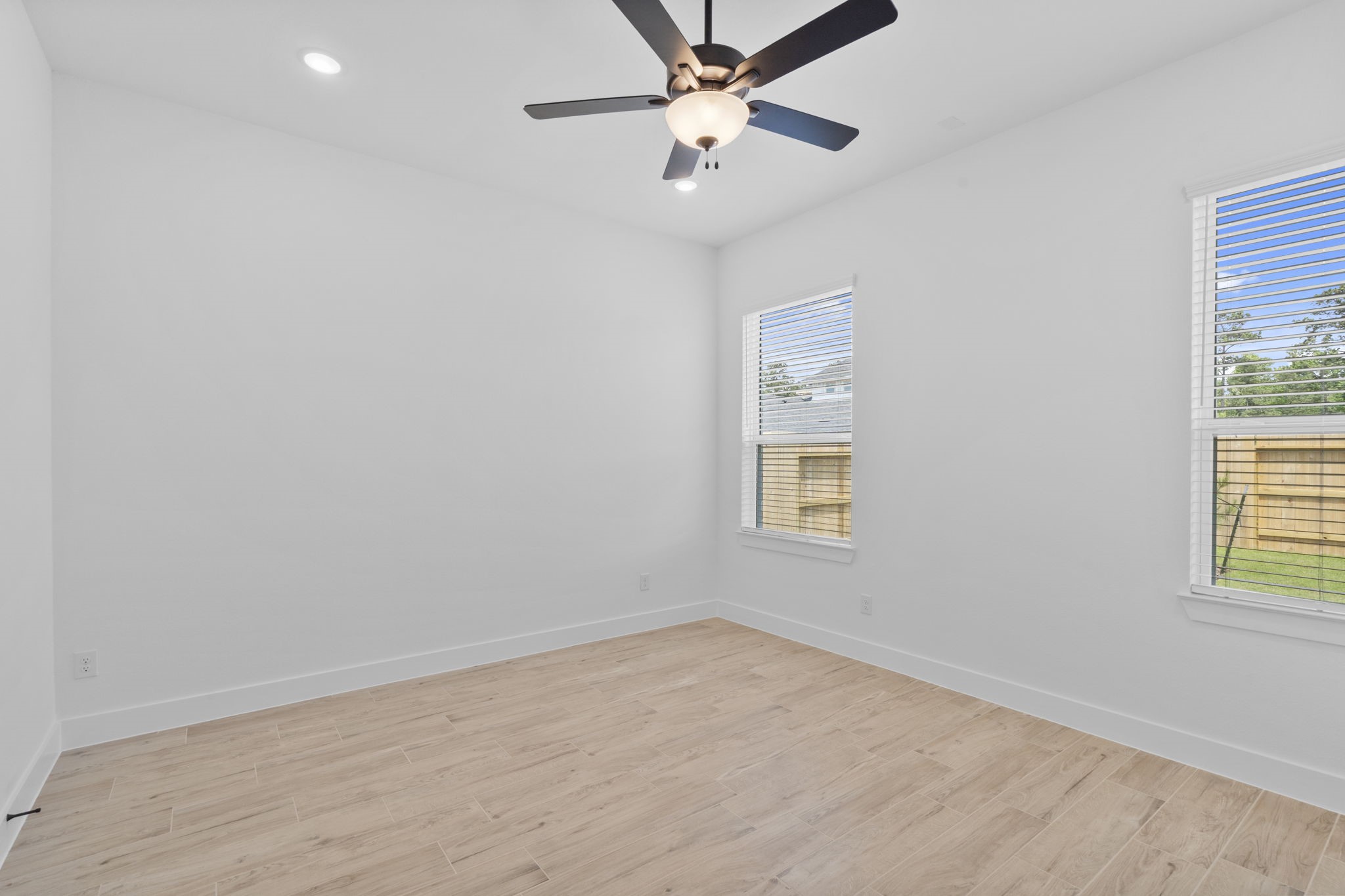 12861 Meadow Wind Way Property Photo 9