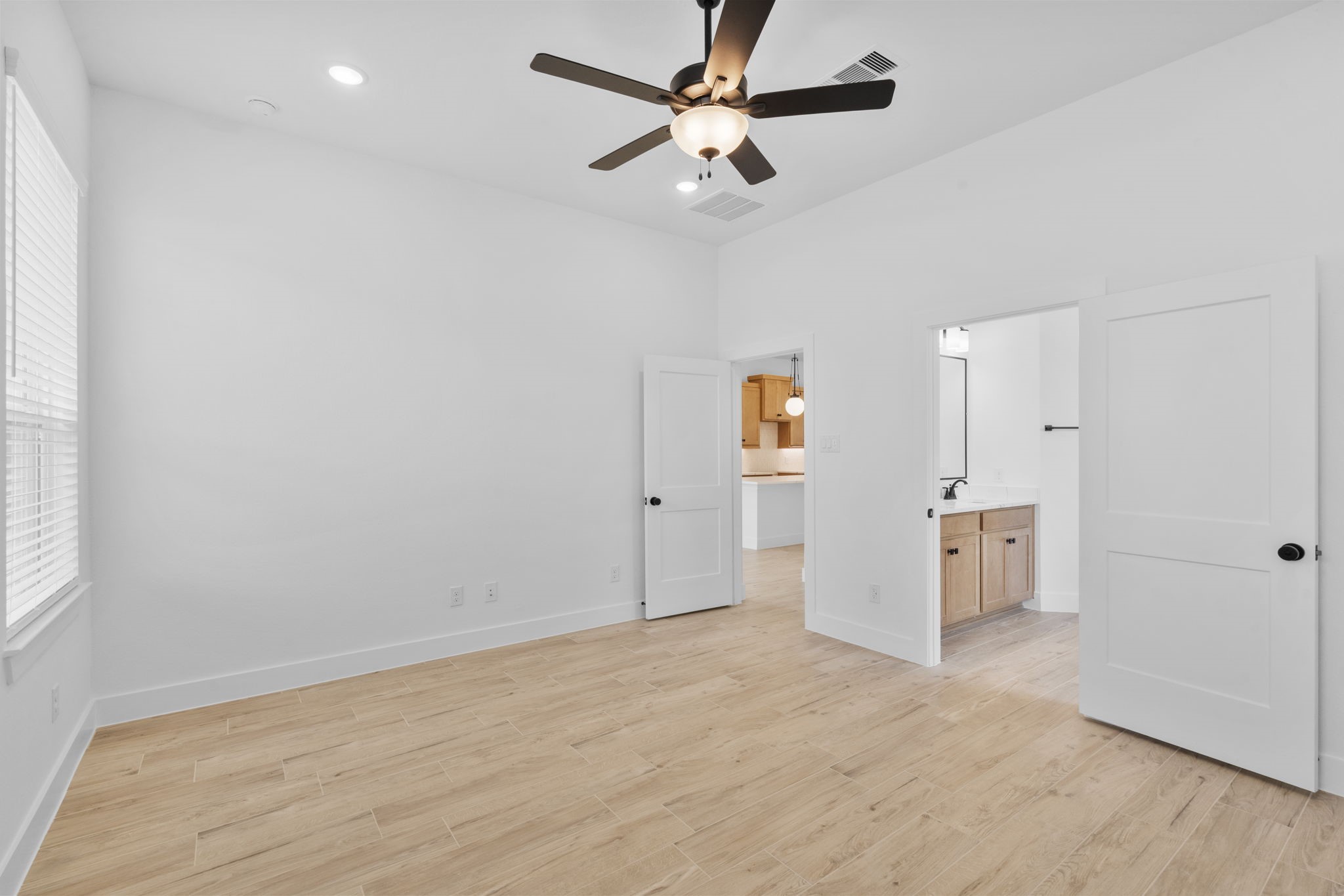 12861 Meadow Wind Way Property Photo 10