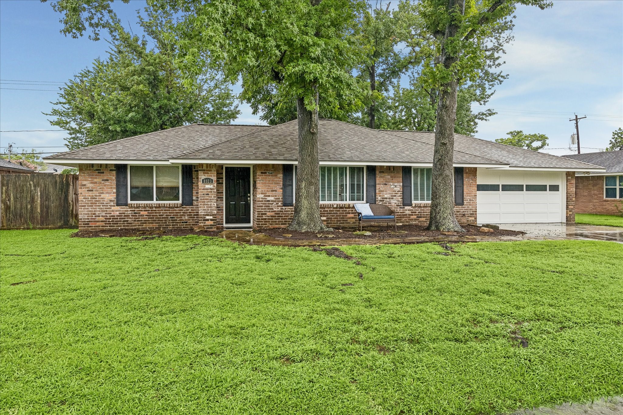 8923 Blankenship Drive Property Photo 6