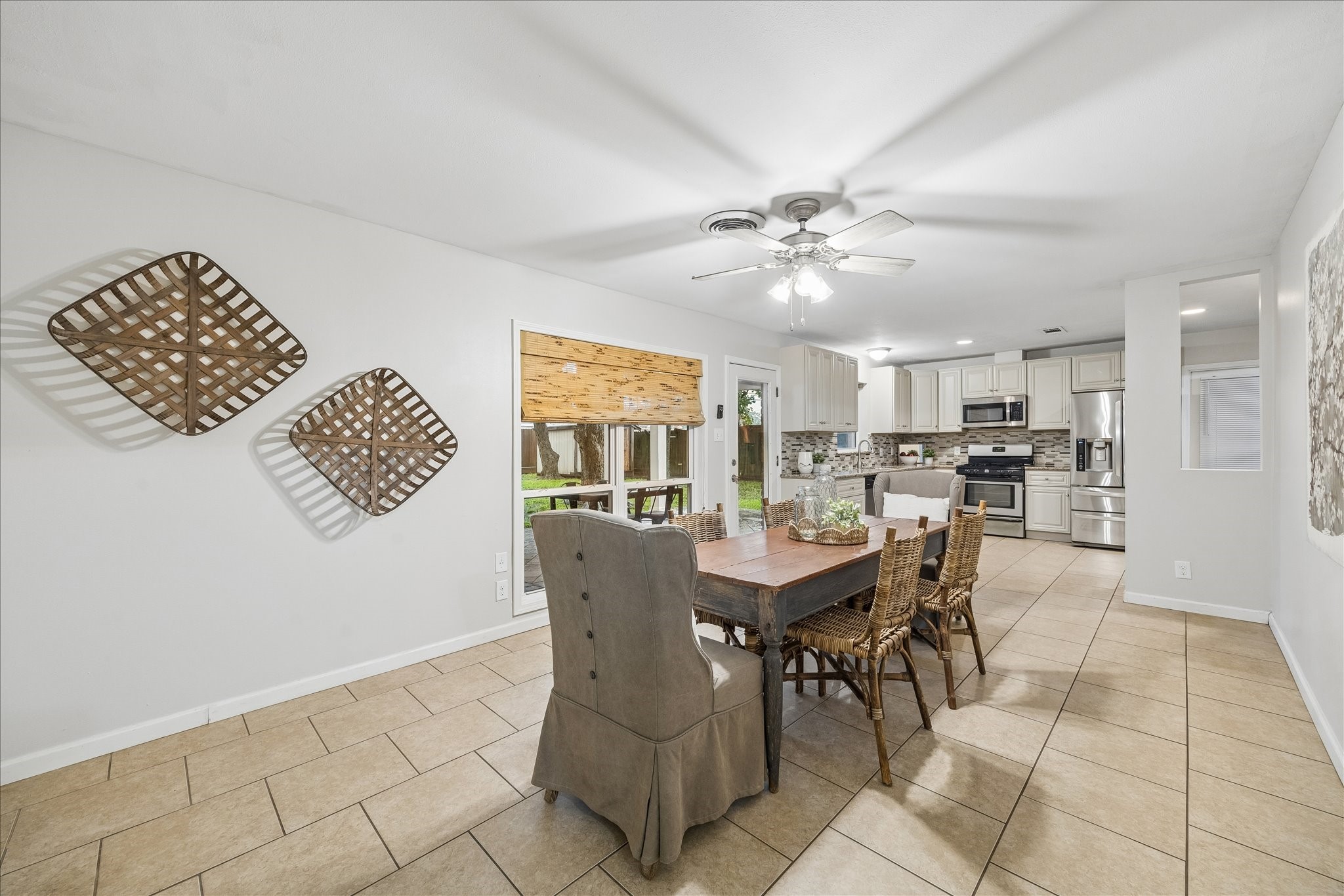 8923 Blankenship Drive Property Photo 14