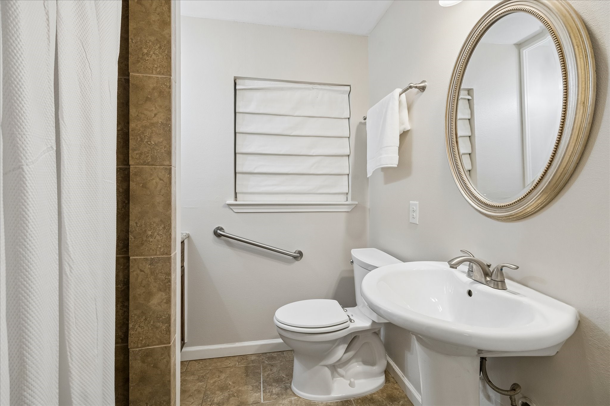 8923 Blankenship Drive Property Photo 17