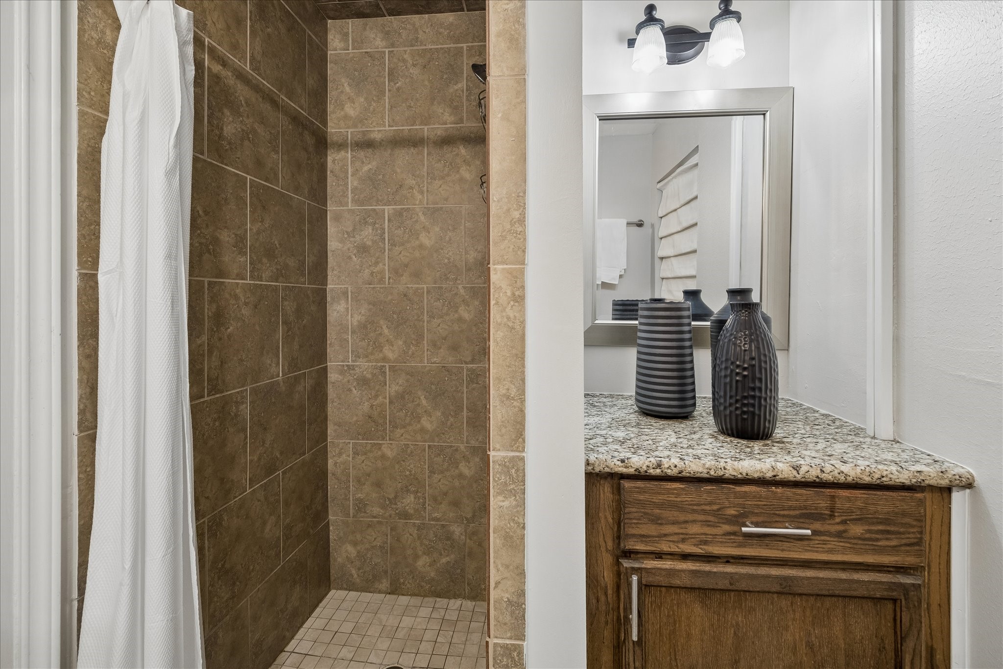 8923 Blankenship Drive Property Photo 18