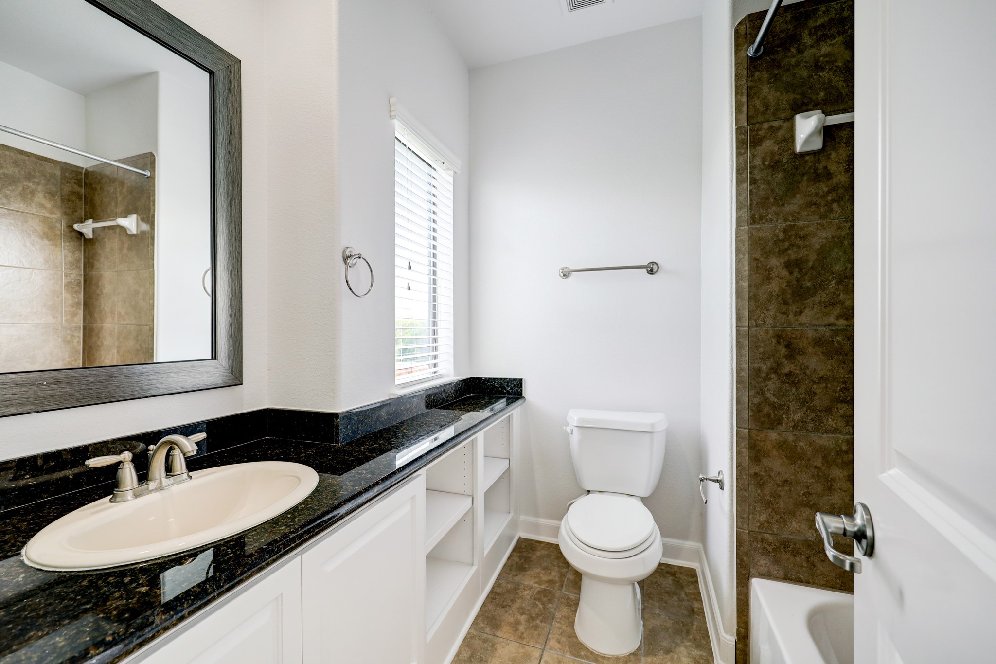 2364 Sperber Lane Property Photo 10